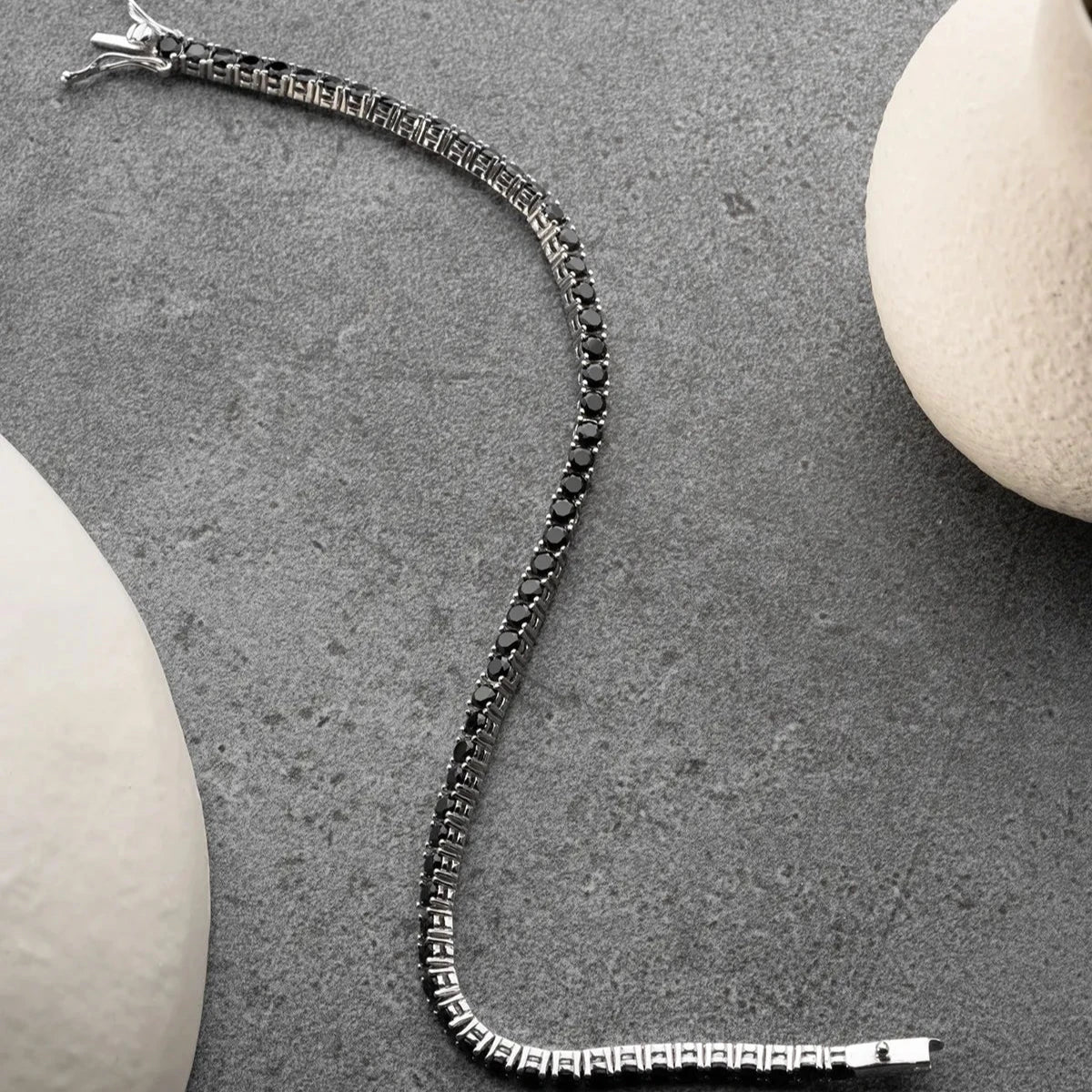 ICED OUT ARMBAND AUS SCHWARZEM STEIN | 925 SILBER