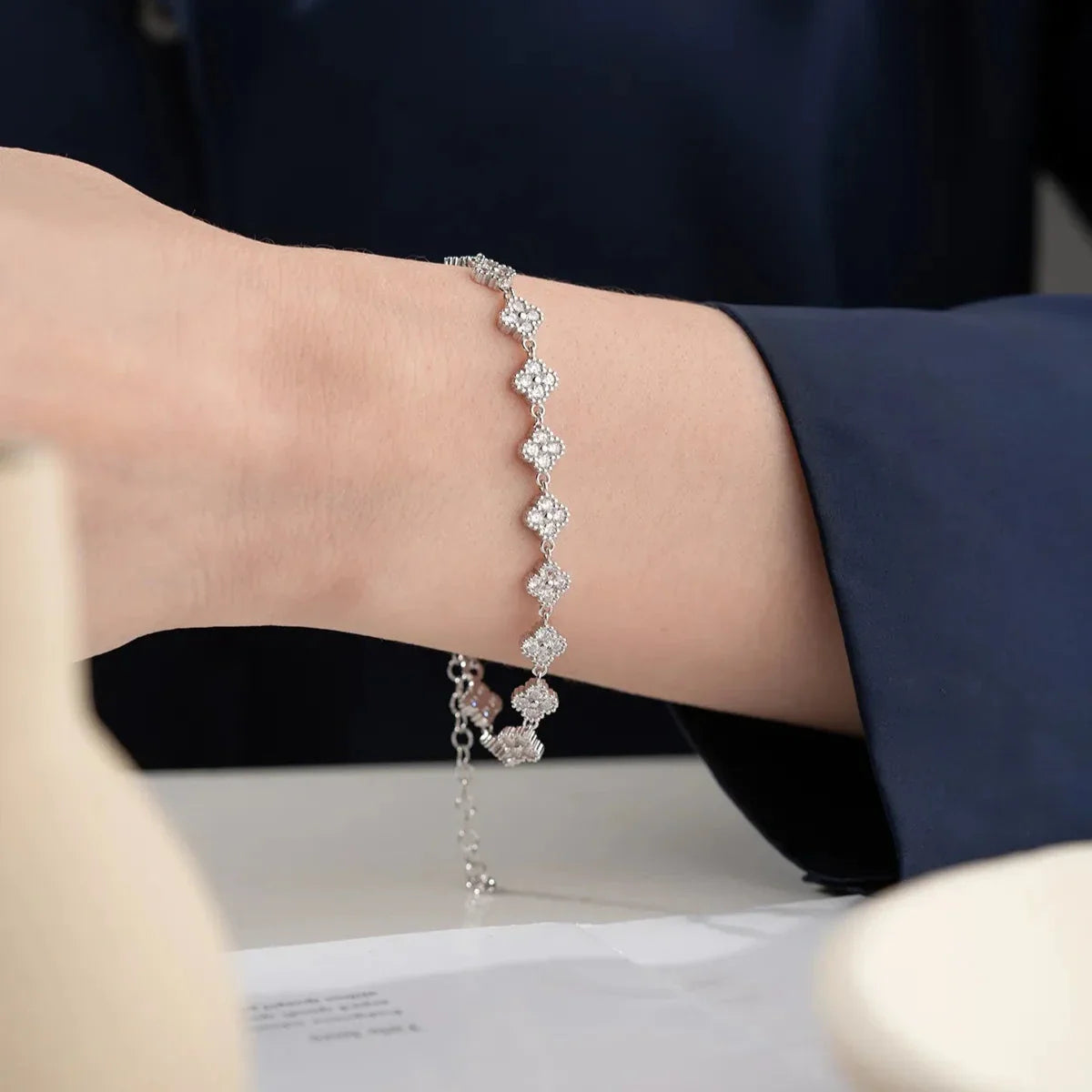 ZIRKON STEIN KLEE ARMBAND | 925 SILBER