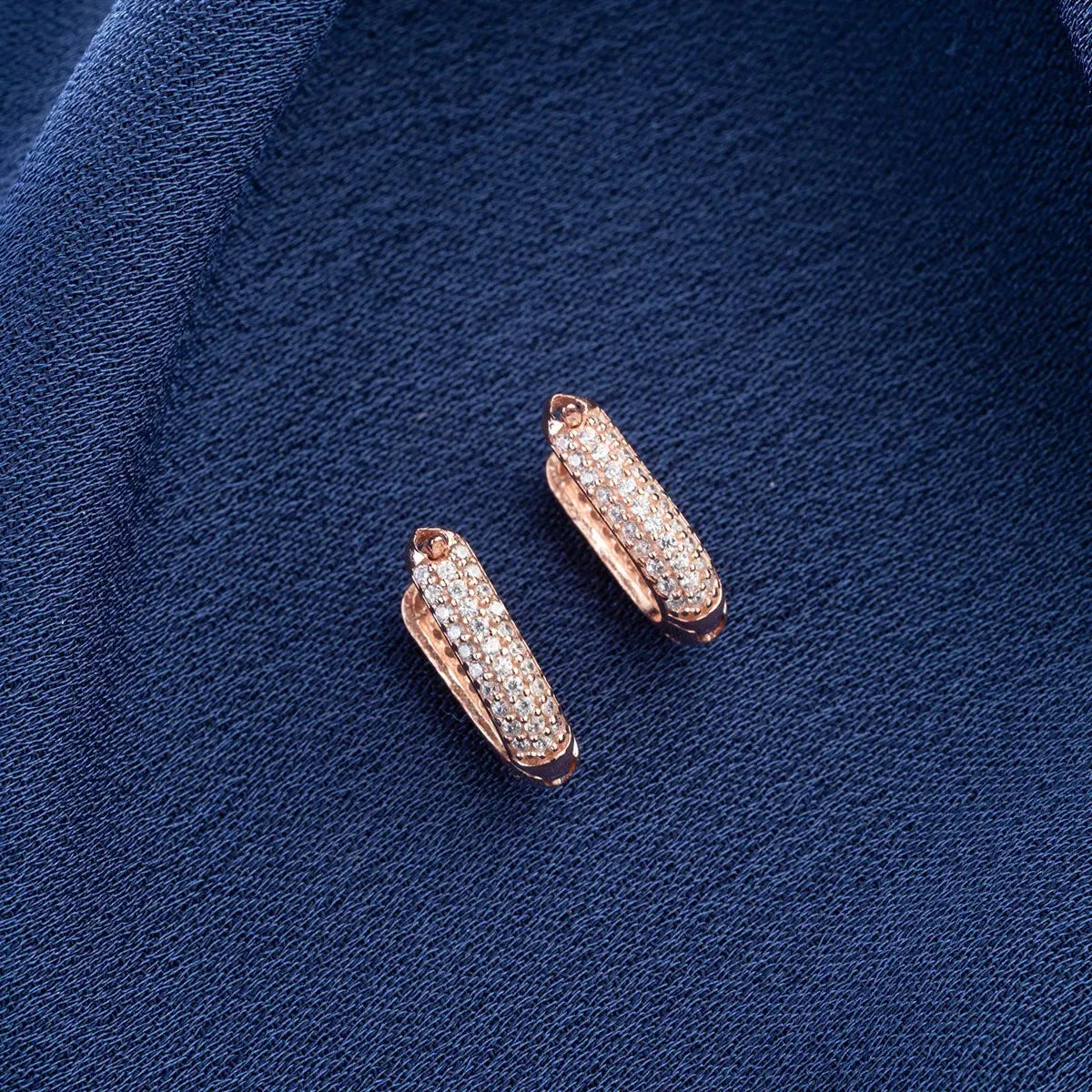 U | OHRRINGE AUS ZIRKONSTEIN | 925 SILBER