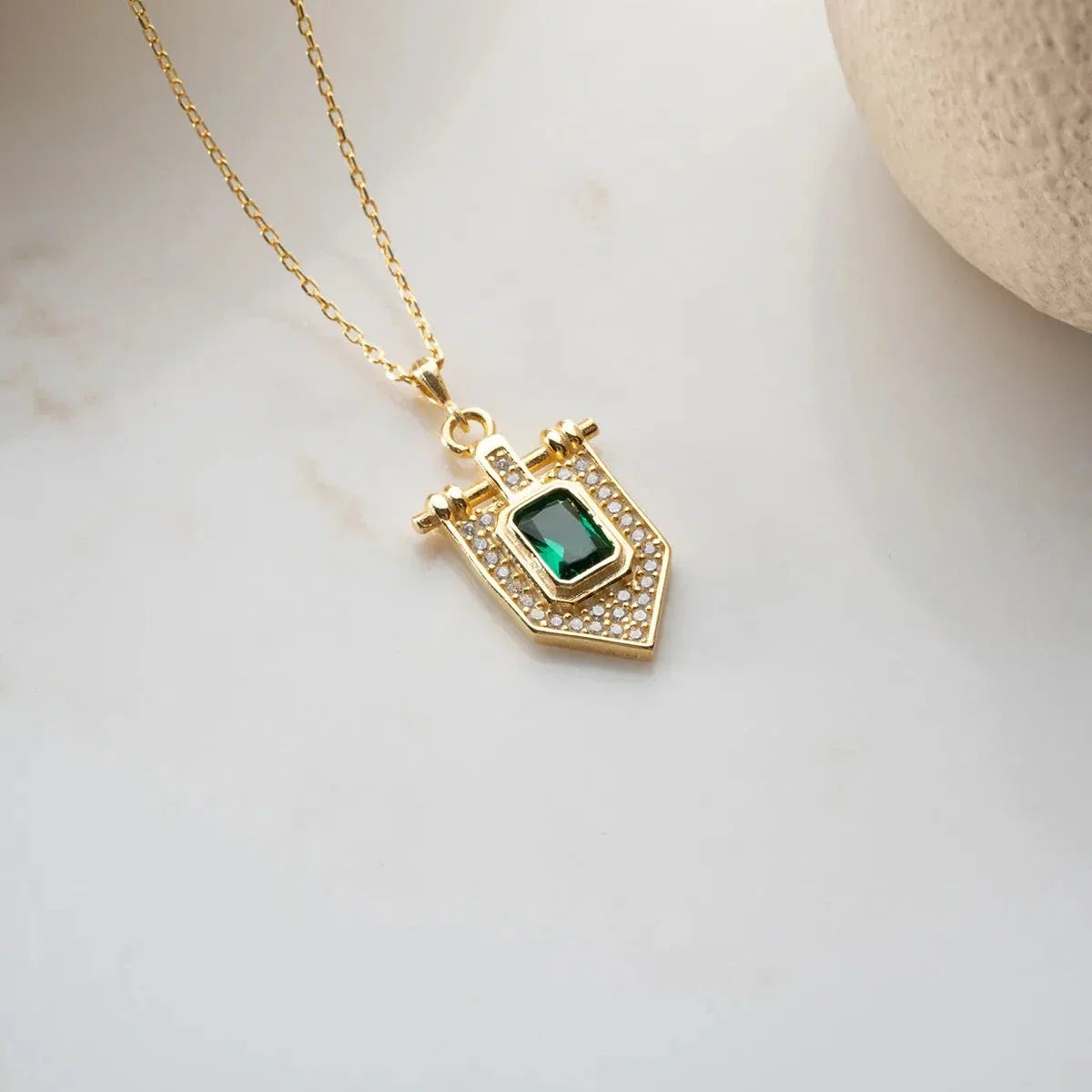 GRÜNE STEIN DREIECK HALSKETTE | 925 SILBER