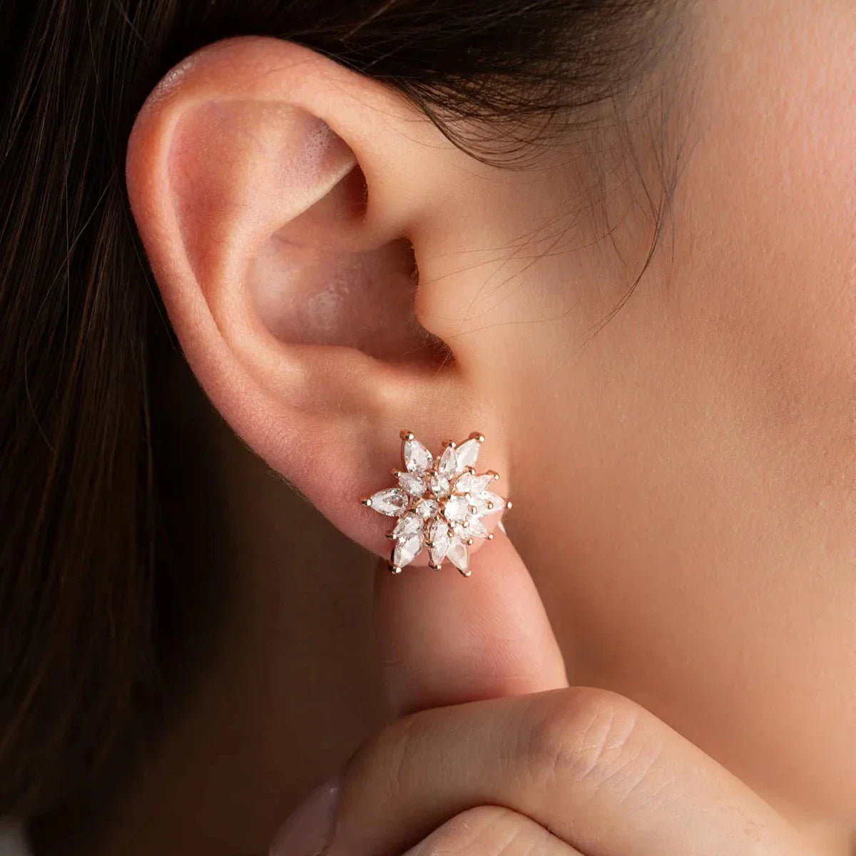 LOTUS & EISZAPFEN ZIRKONIA BLÜTEN OHRRINGE | 925 SILBER