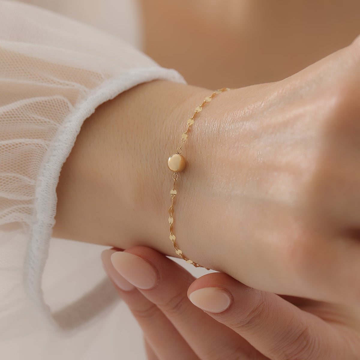 1,8 MM SPIEGELARMBAND MIT 6 MM GLÄNZENDER KUGEL ARMKETTE | 14K GOLD