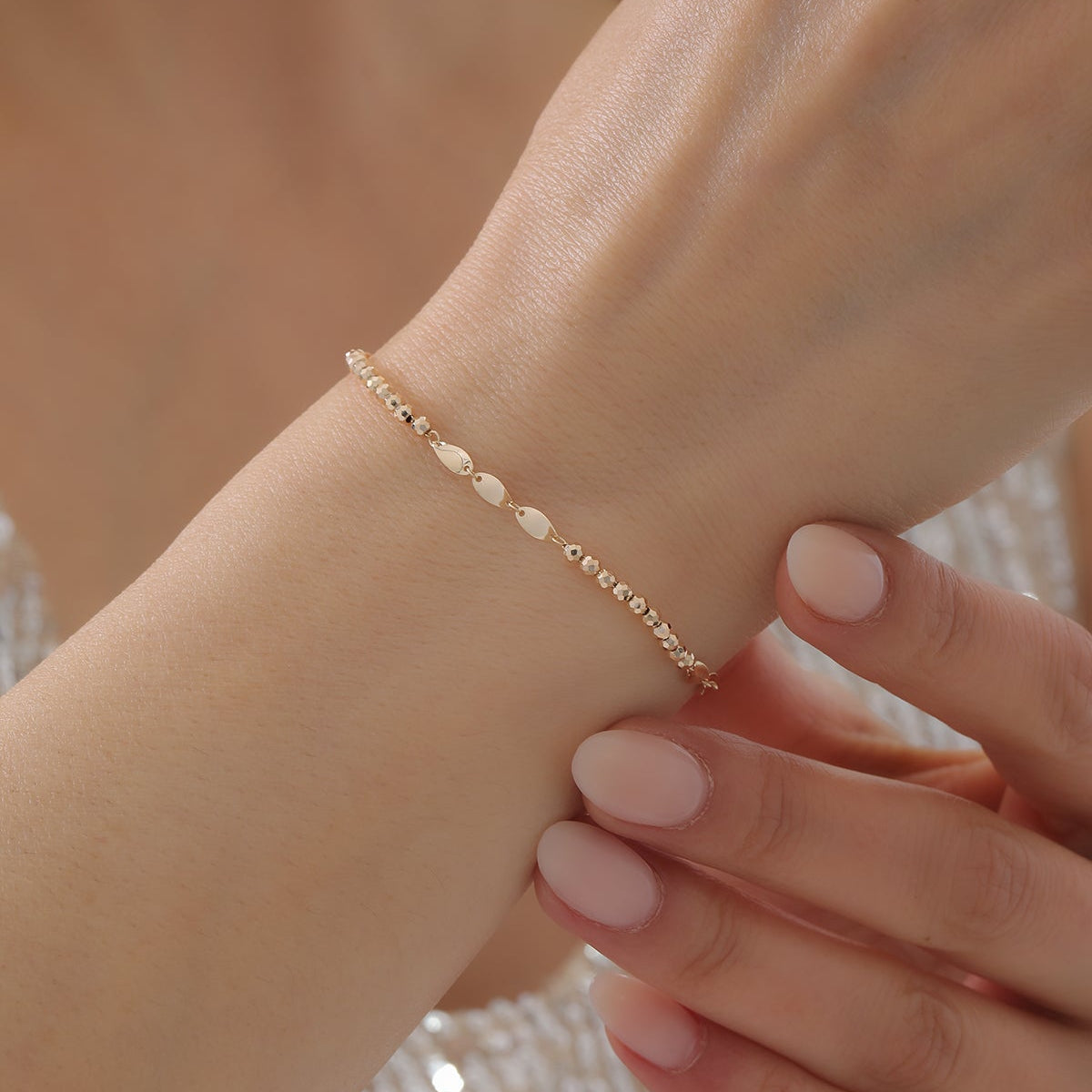 DORICA KUGEL GLÄNZENDE GEDREHTE SPIRAL-KETTE ARMKETTE | 14K GOLD