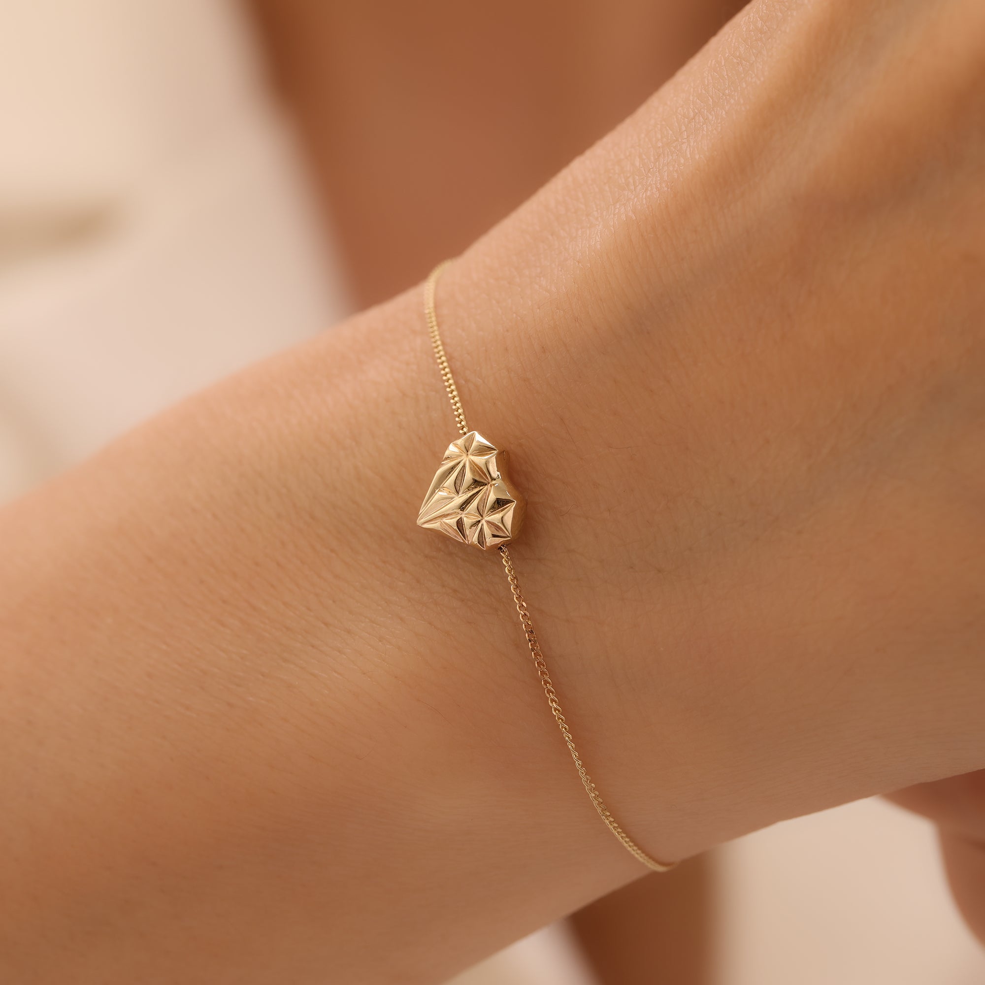 DIAMOND HERZ ARMKETTE | 14K GOLD