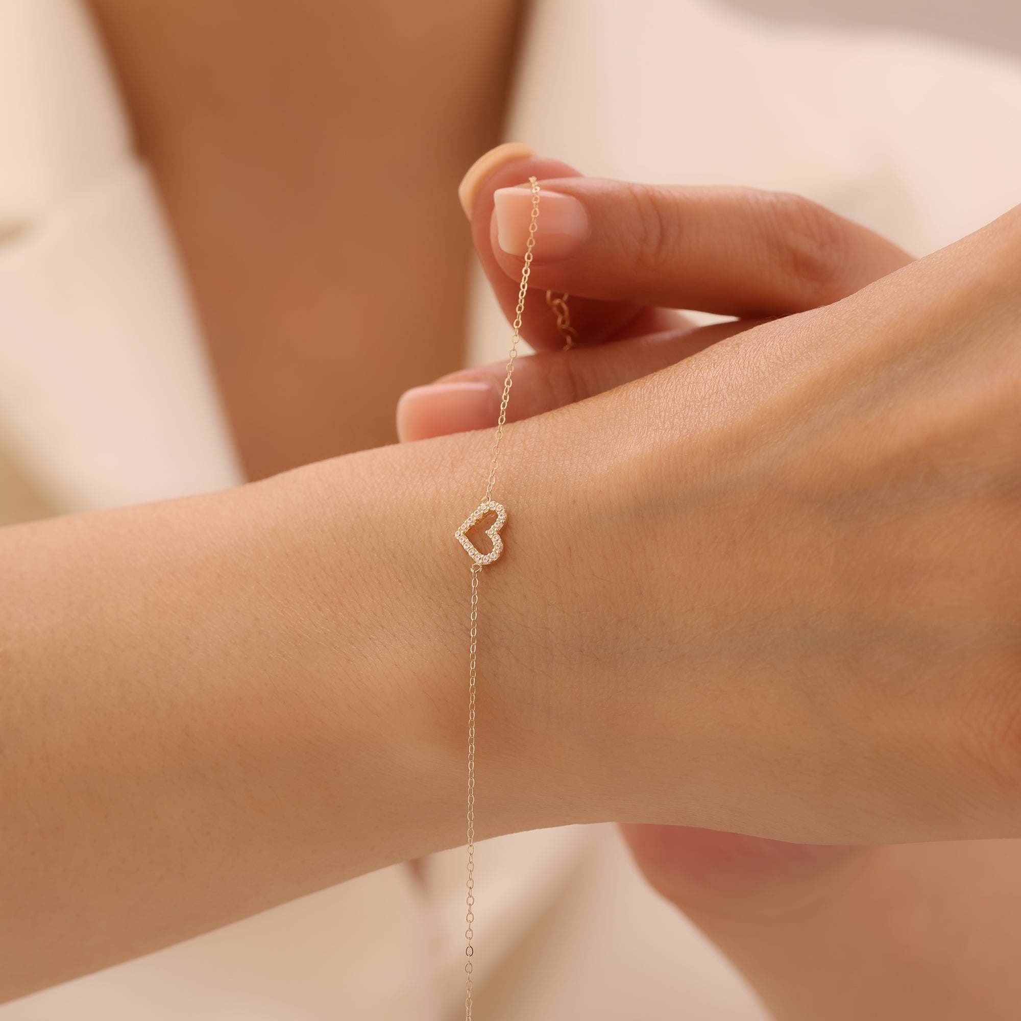 MINIMALES STEINHERZ ARMKETTE | 14K GOLD