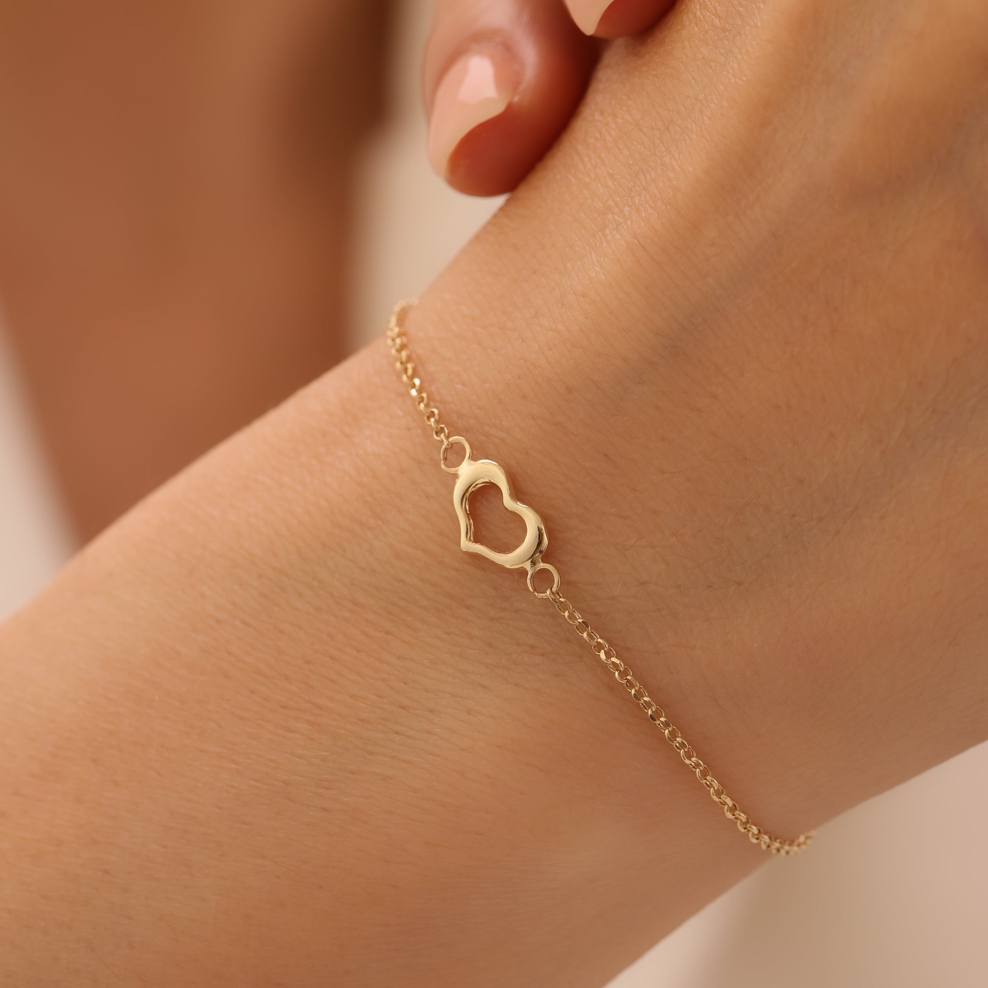 MINIMALISTISCHES HERZ ARMKETTE | 14K GOLD