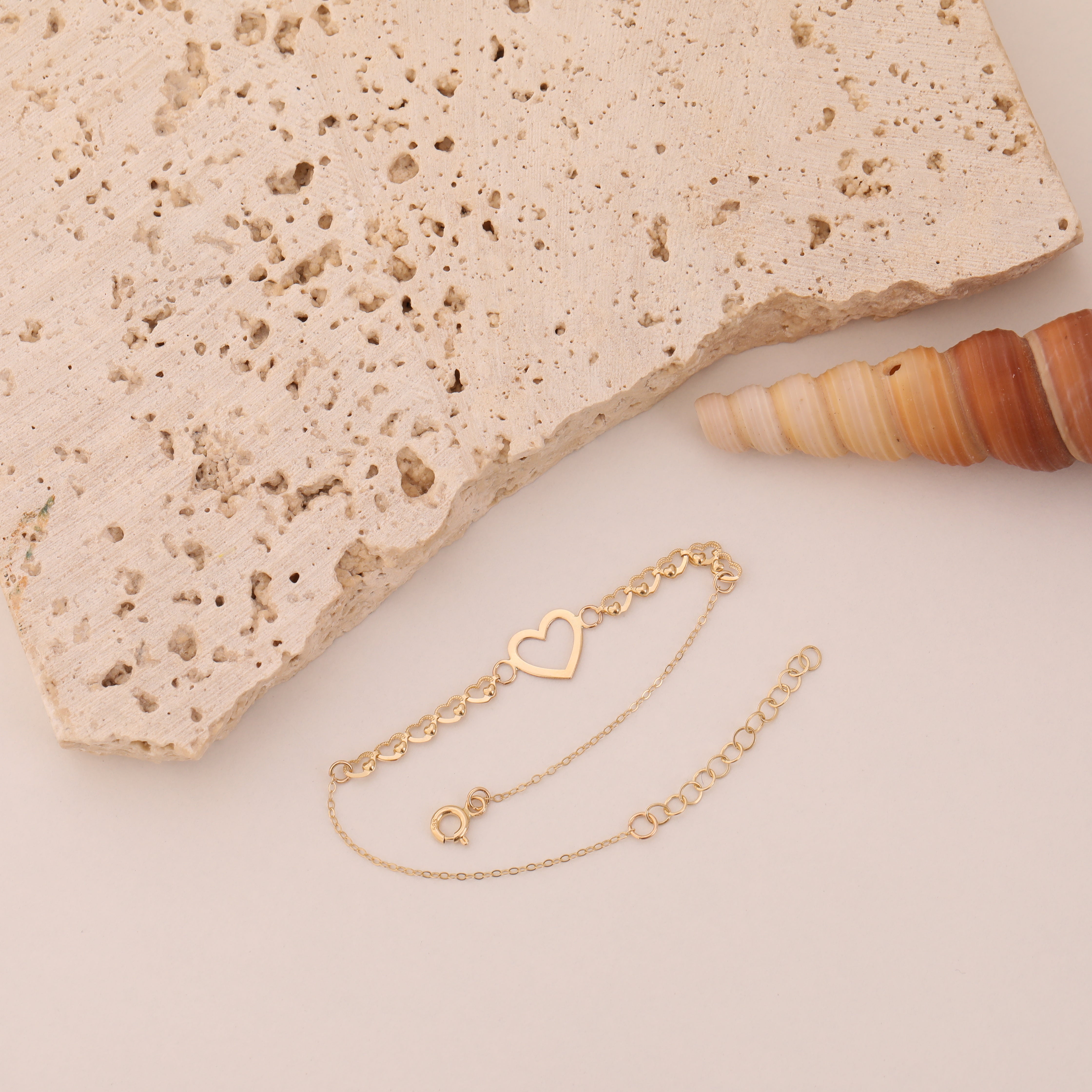 HERZ MIT KETTE HERZ ARMKETTE | 14K GOLD