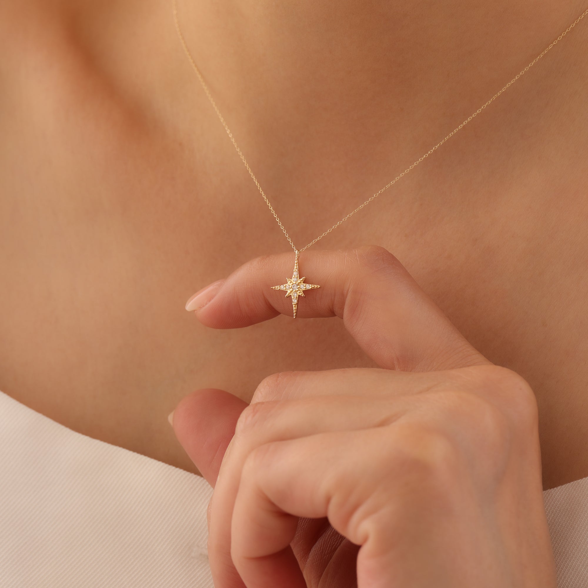 POLARSTERN MIT ZIRKONSTEIN HALSKETTE | 14K GOLD