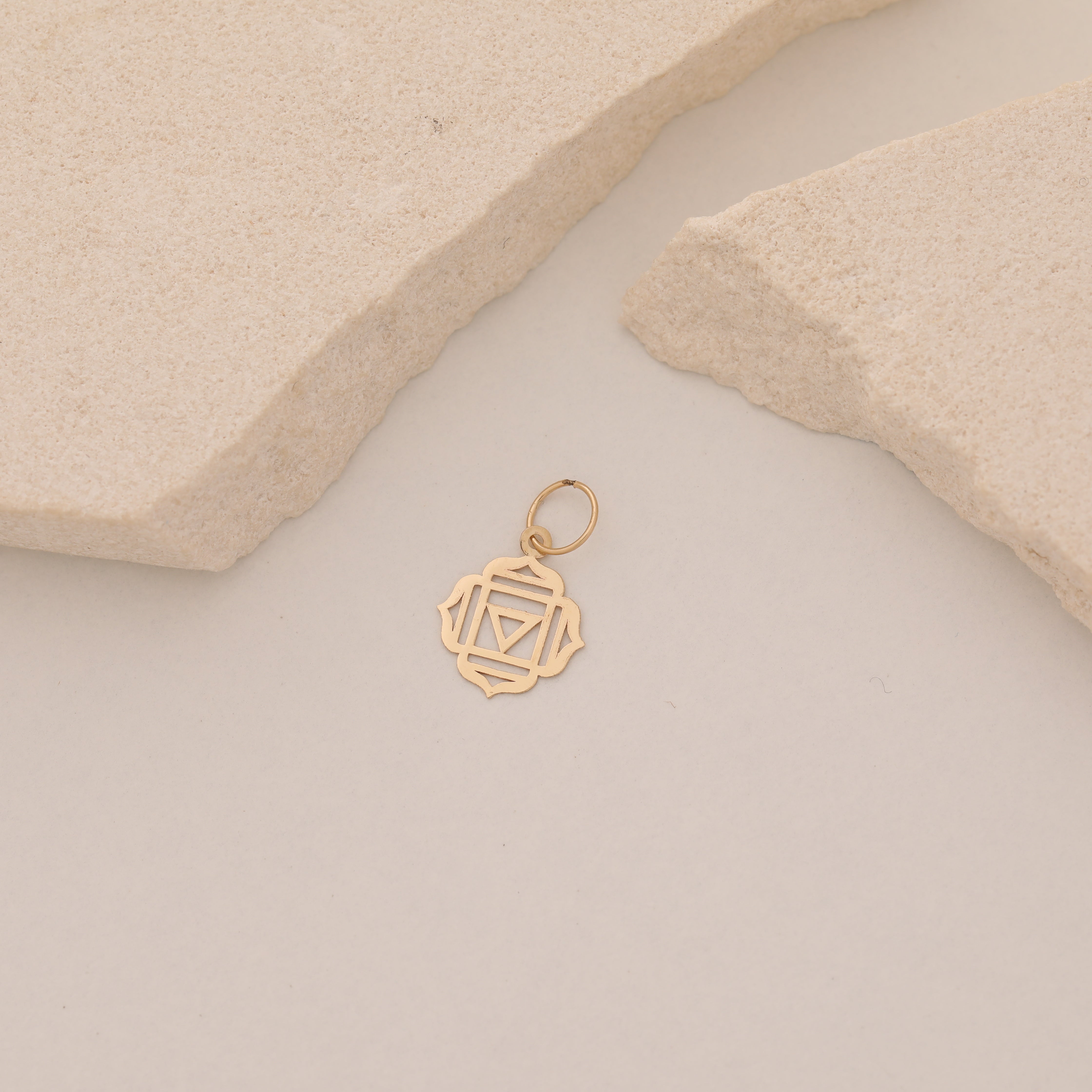 MINIMAL CHAKRA BALANCE ENERGIE ANHÄNGER | 14K GOLD
