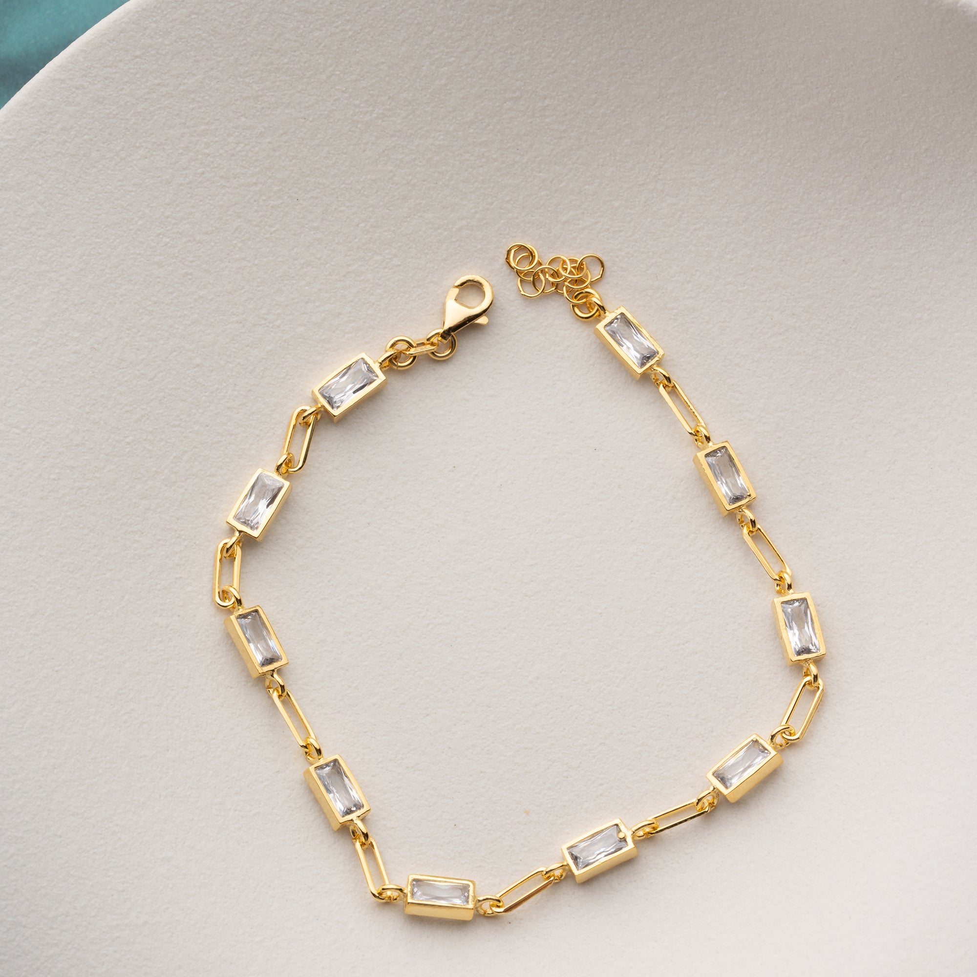 MIT MEHREREN BAGUETTE-STEINEN
ARMKETTE | 925 SILBER