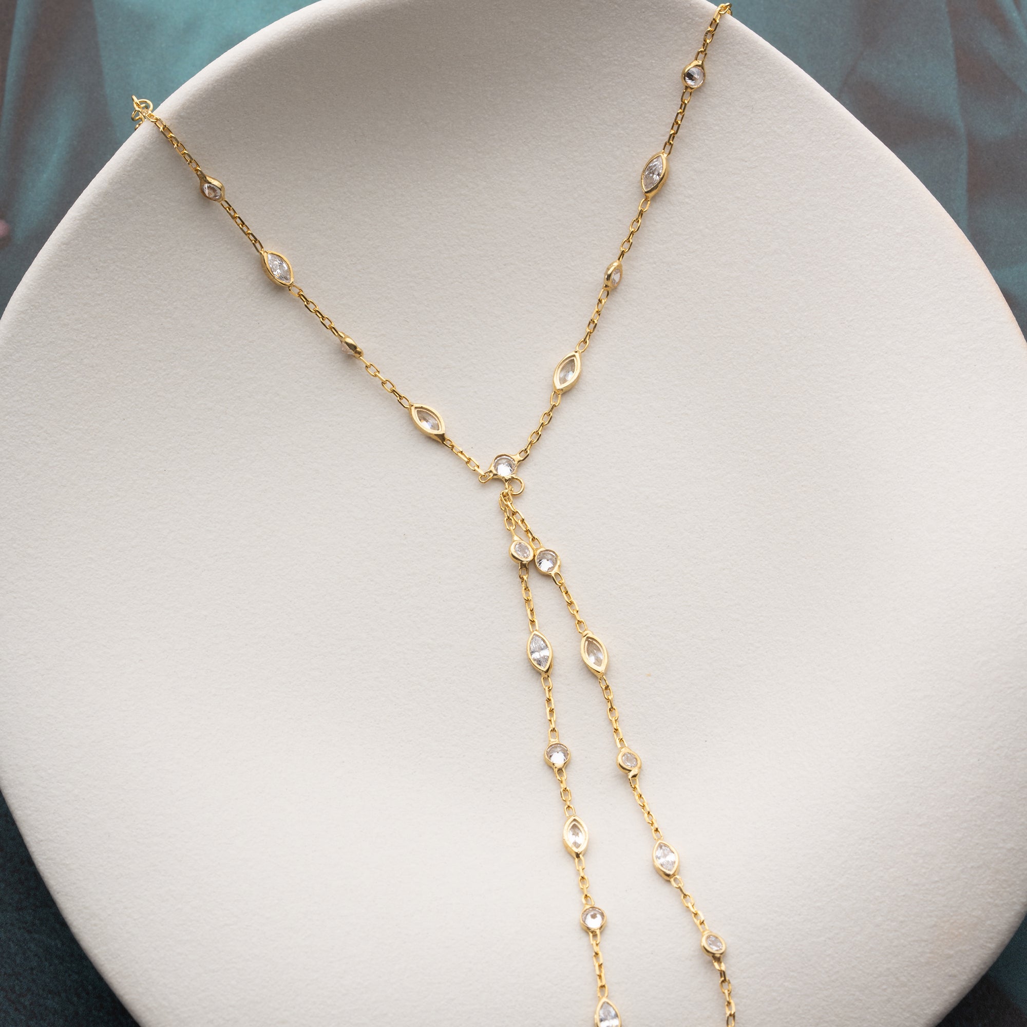 MIT MEHREREN STEINEN
HANDKETTE | 925 SILBER