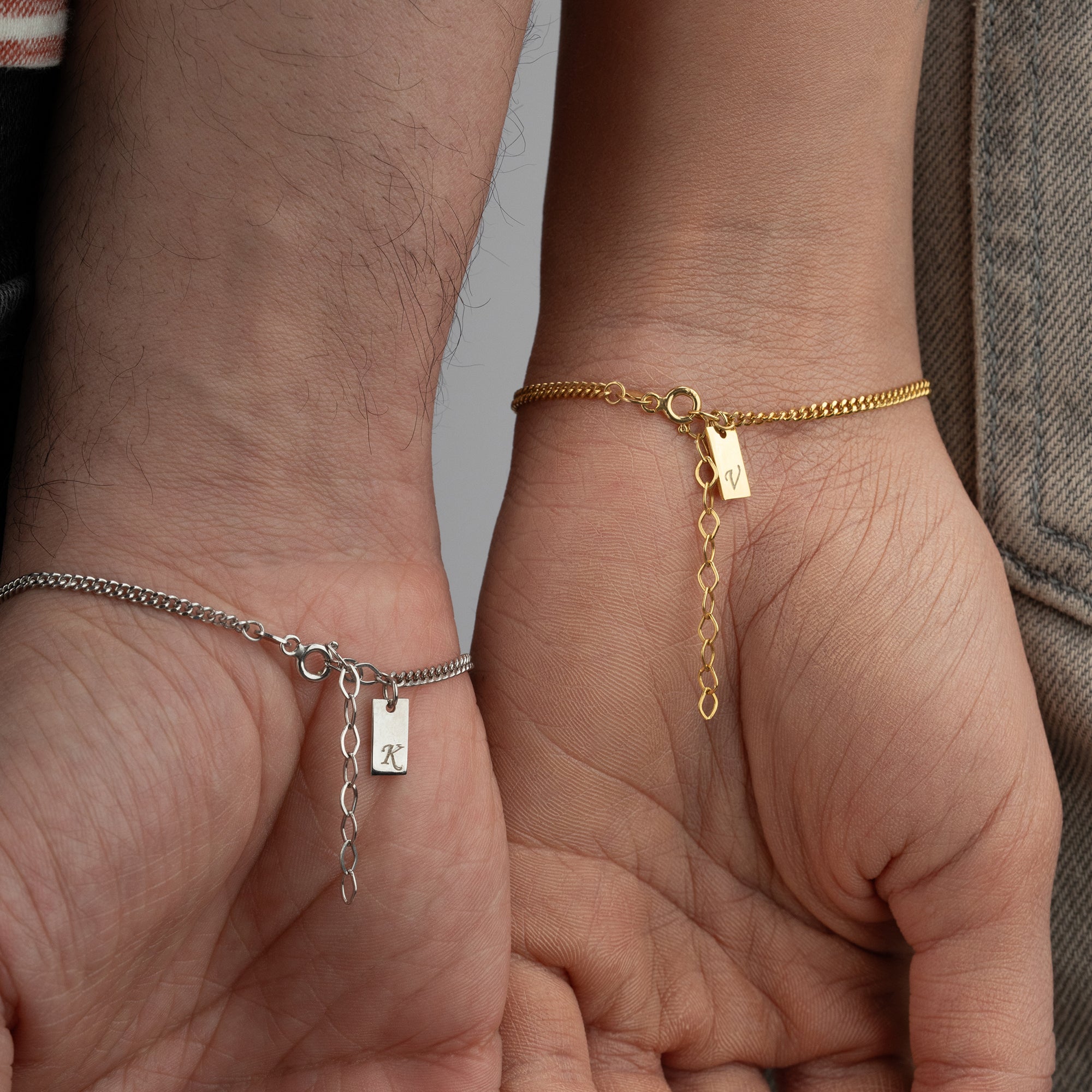 BUCHSTABEN-PLÄTTCHEN PAAR-ARMBÄNDER | 925 SILBER