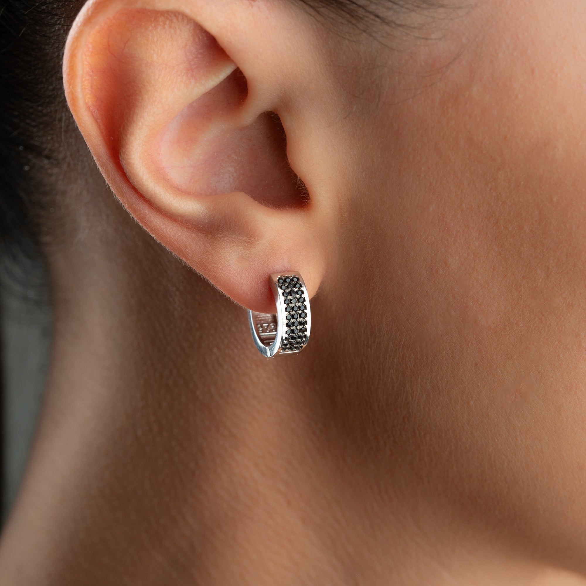 TUGI BLACK STONE OHRRINGE | 925 SILBER