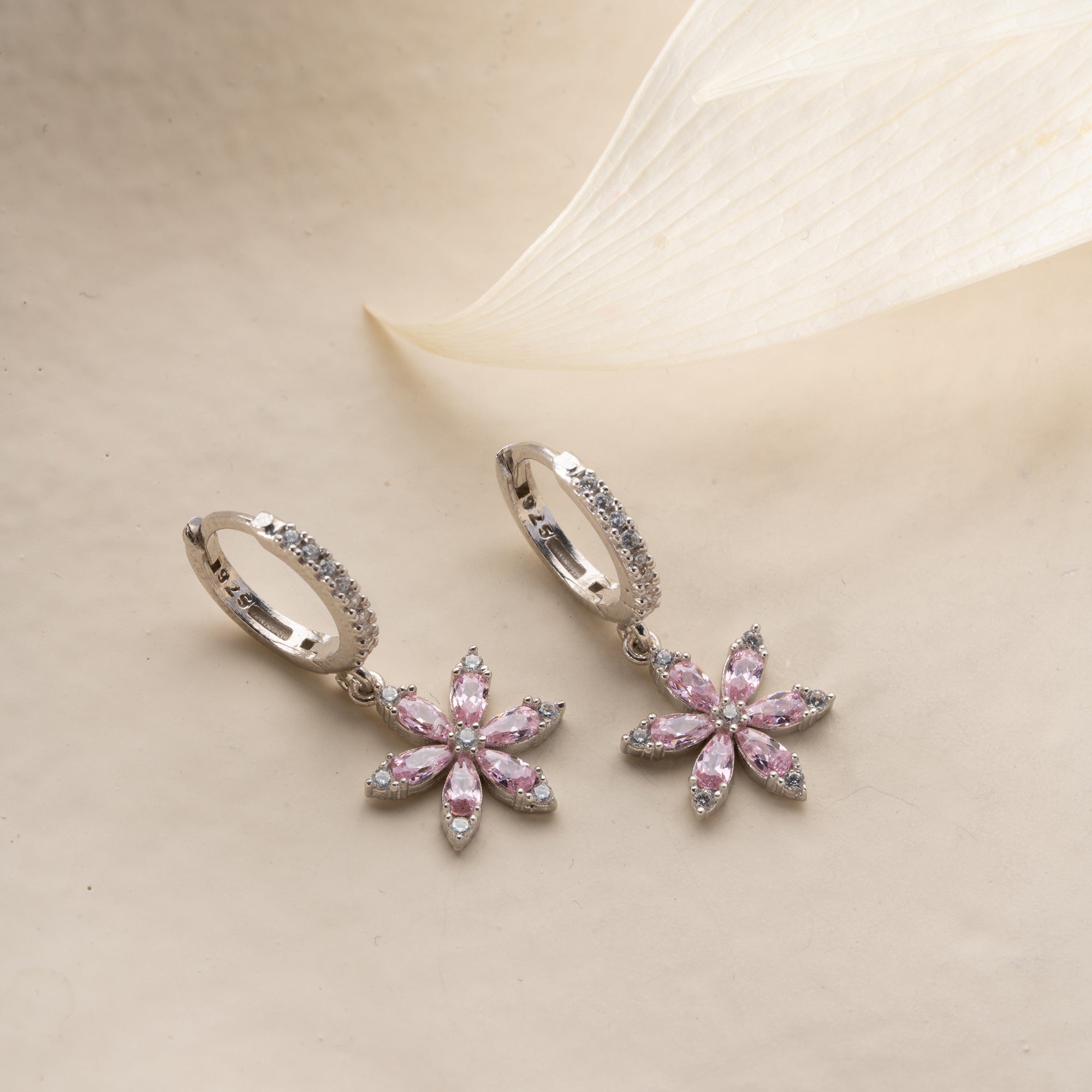 ROSA POLARIS OHRRINGE | 925 SILBER