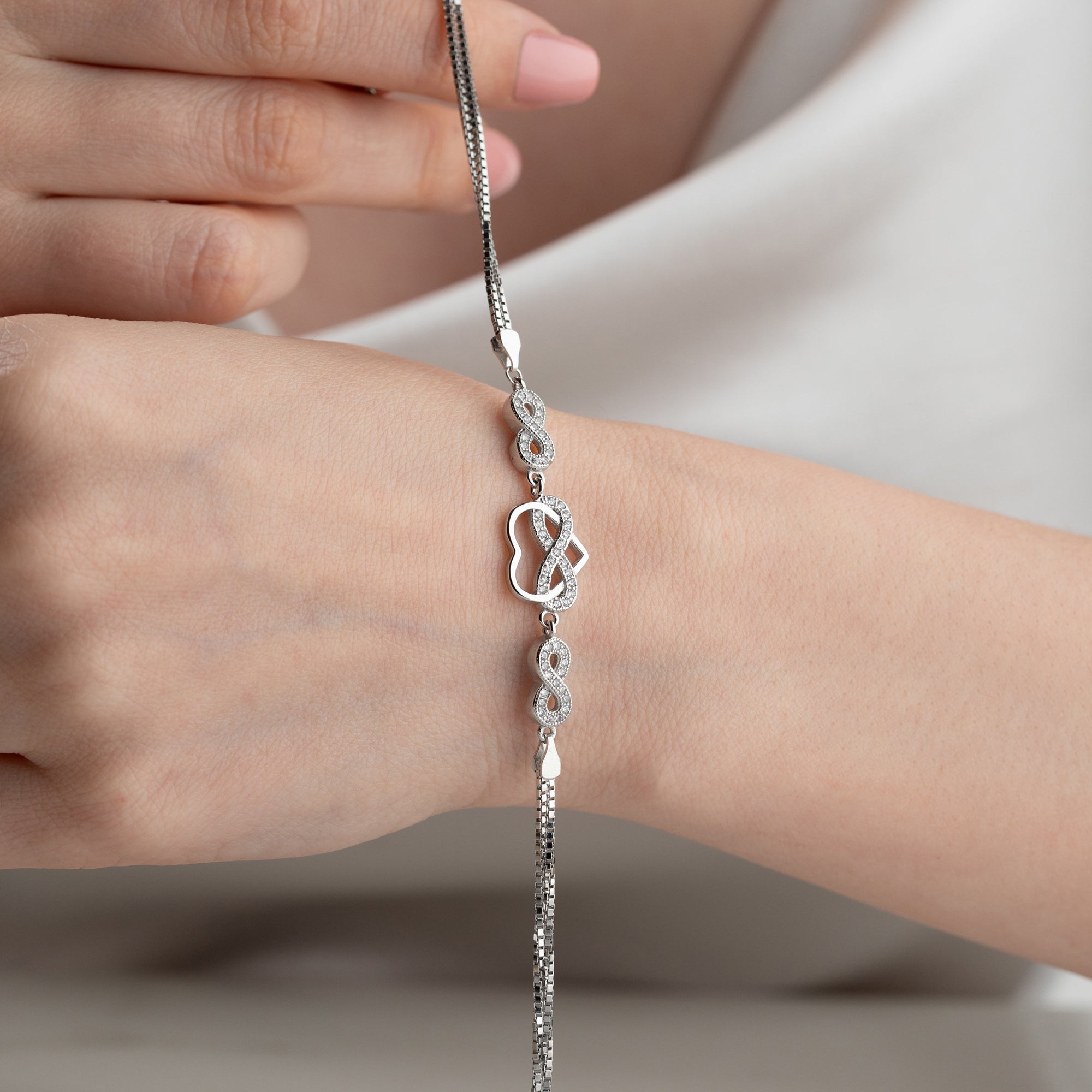 HEART INFINITY BRACELET | 925 SILVER