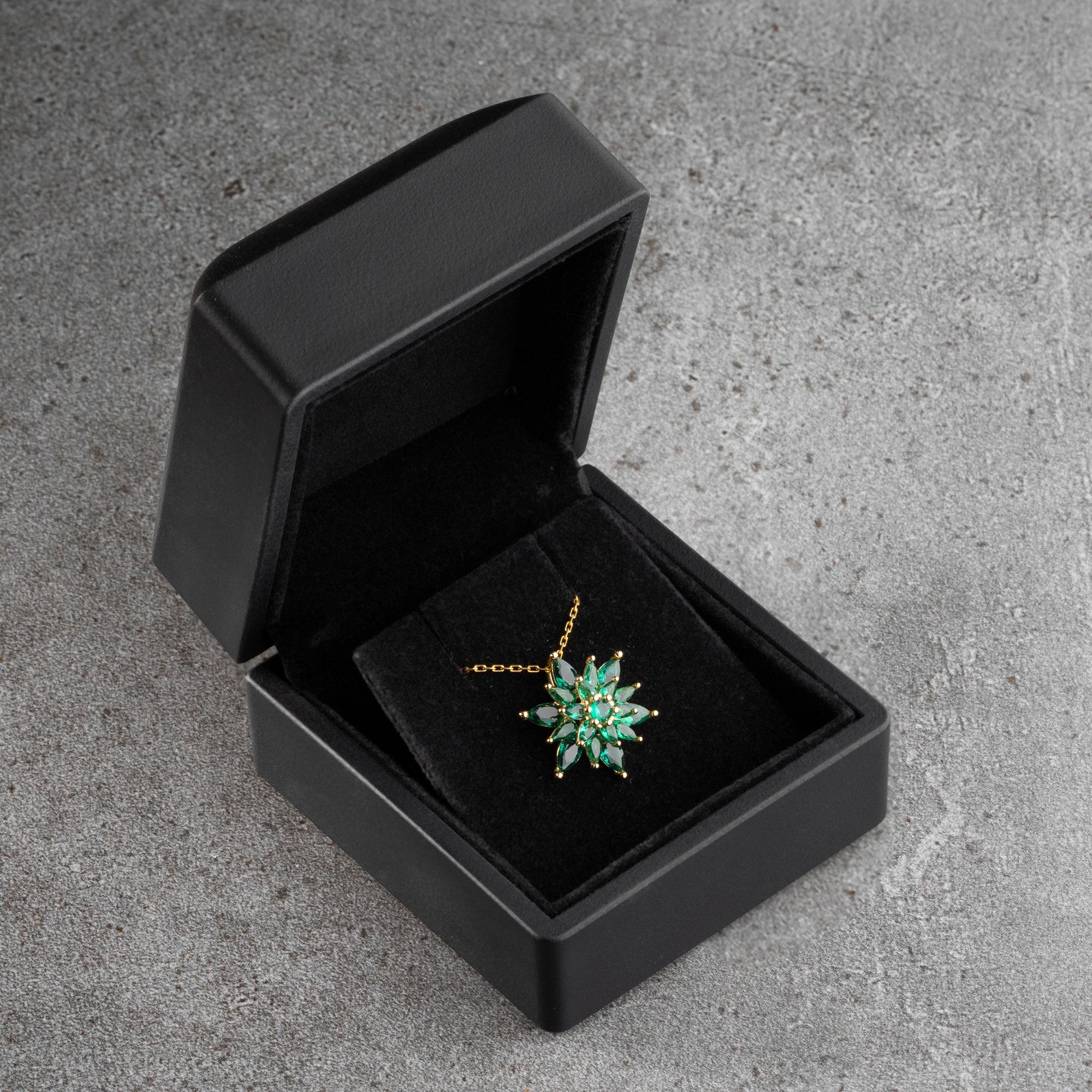 GRÜN LOTUS HALSKETTE | 925 SILBER