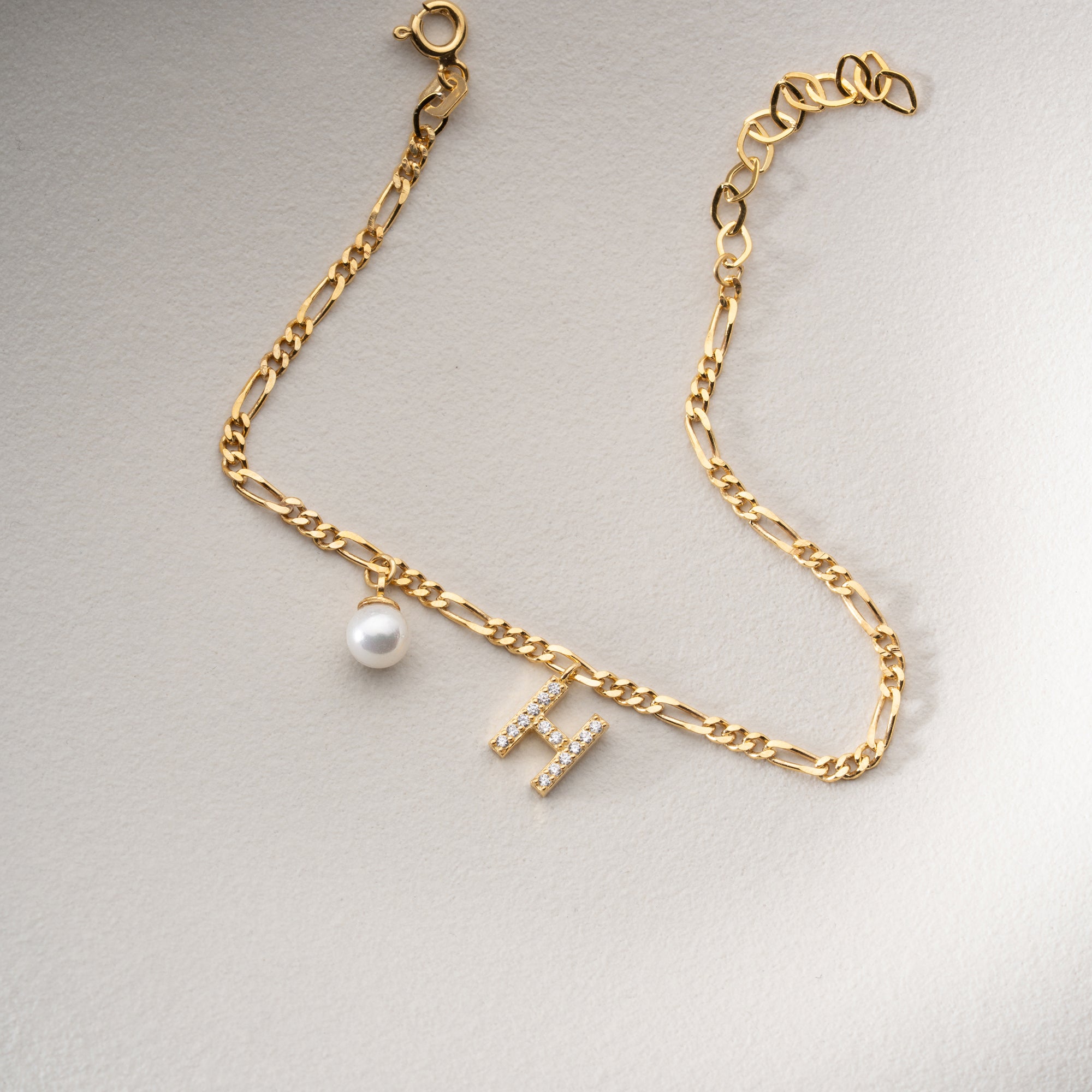 PEARL LETTER BRACELET | 925 SILVER