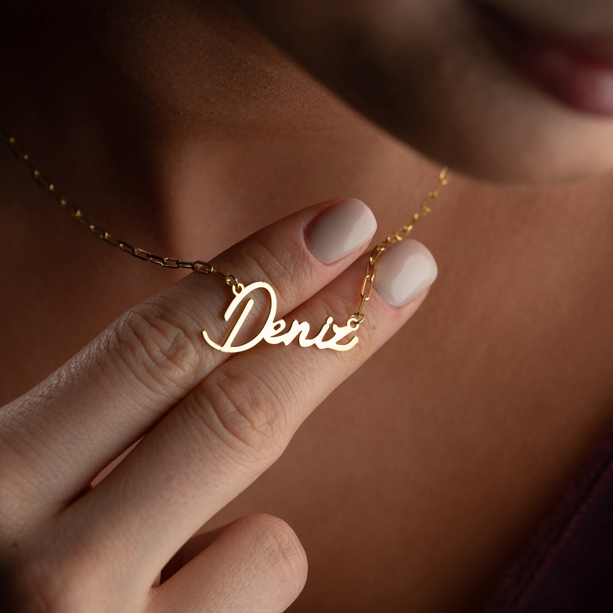 HORIZONTAL SELDOM NAME NECKLACE WITH STONE | 925 SILVER
