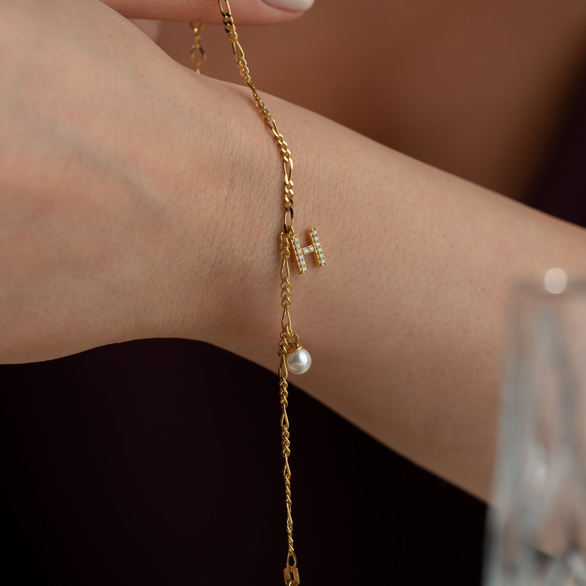 PEARL LETTER BRACELET | 925 SILVER