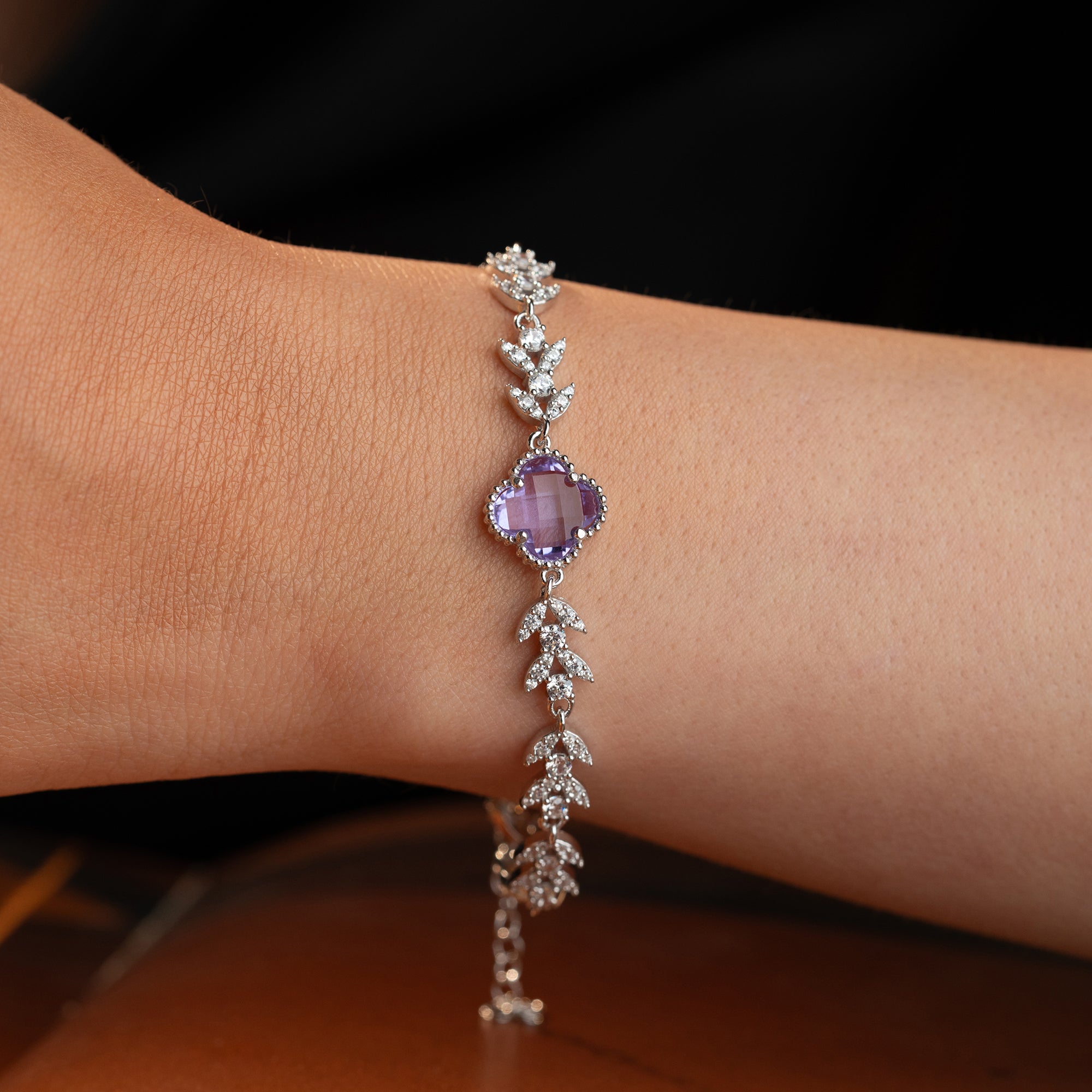 KLEEBLATT MİT BLUMENMOTİV ARMREIFE | 925 SILBER