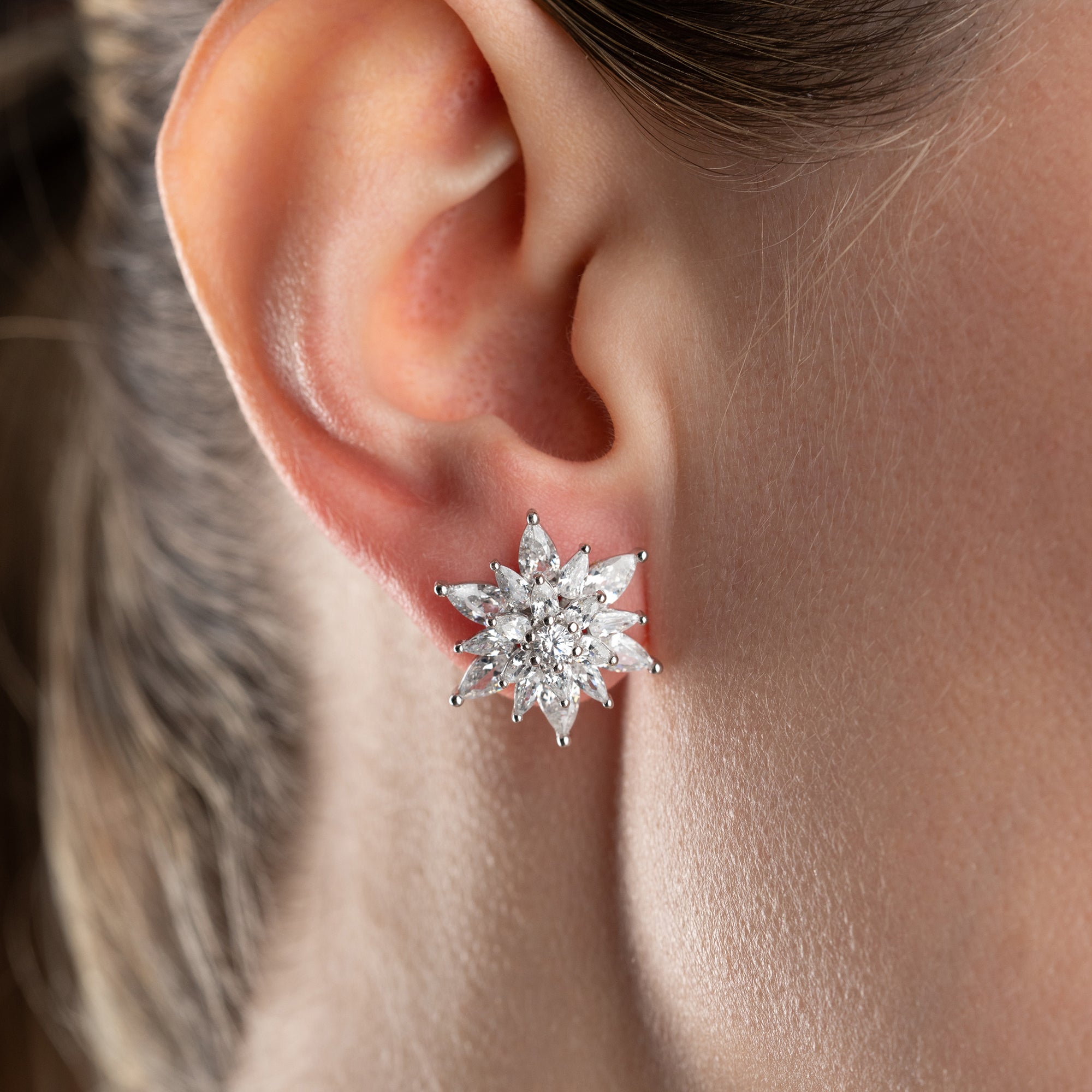 GRACE LOTUS OHRRINGE | 925 SILBER