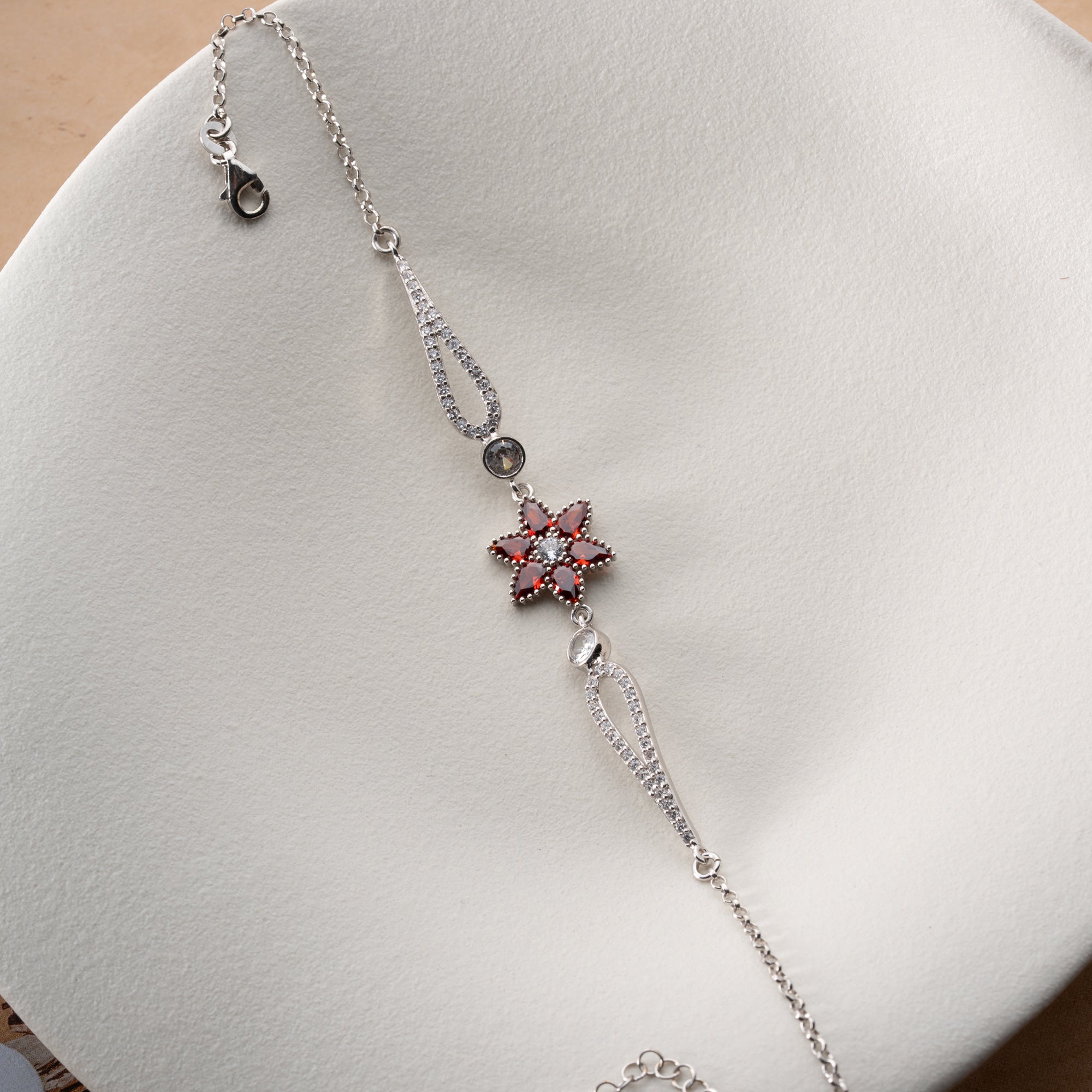 SLOANE BRACELET | 925 SILVER