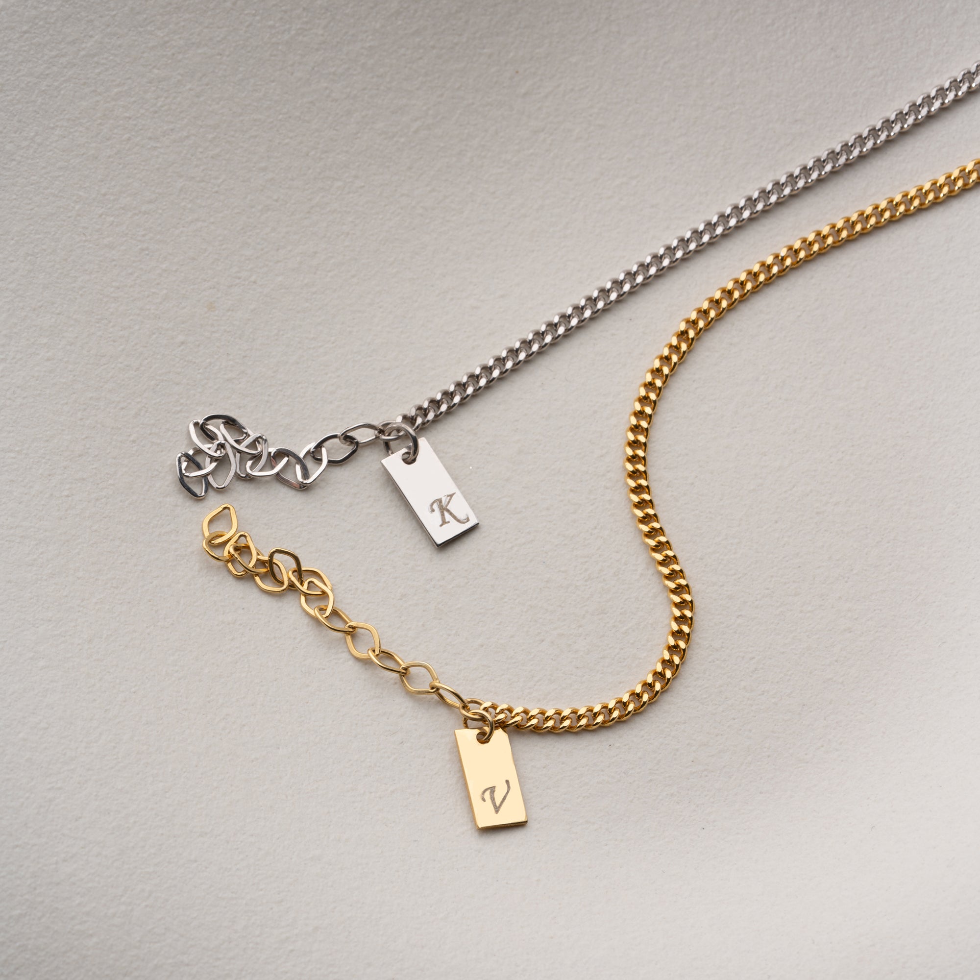 BUCHSTABEN-PLÄTTCHEN PAAR-ARMBÄNDER | 925 SILBER