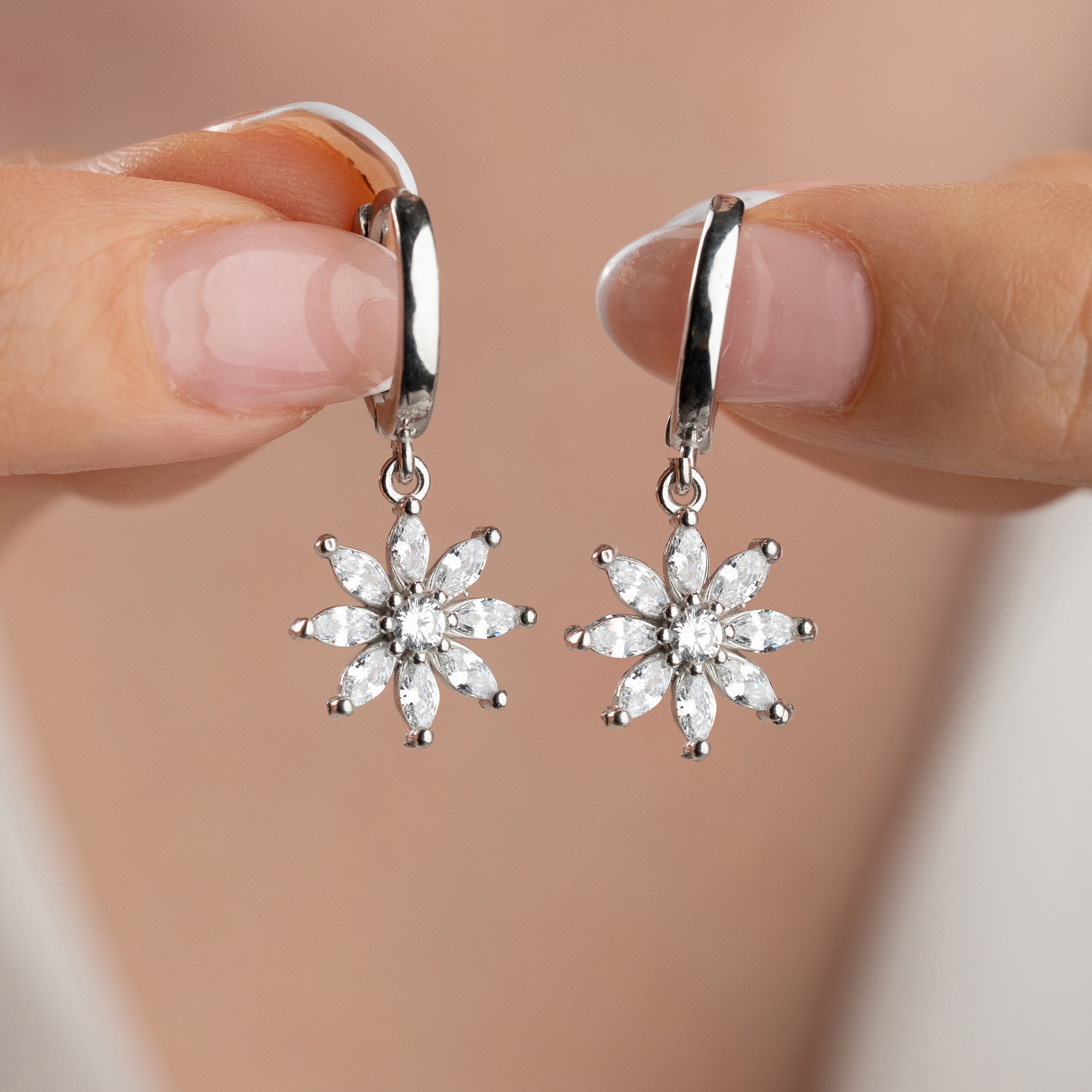 LOTOSBLUME OHRRINGE | 925 SILBER