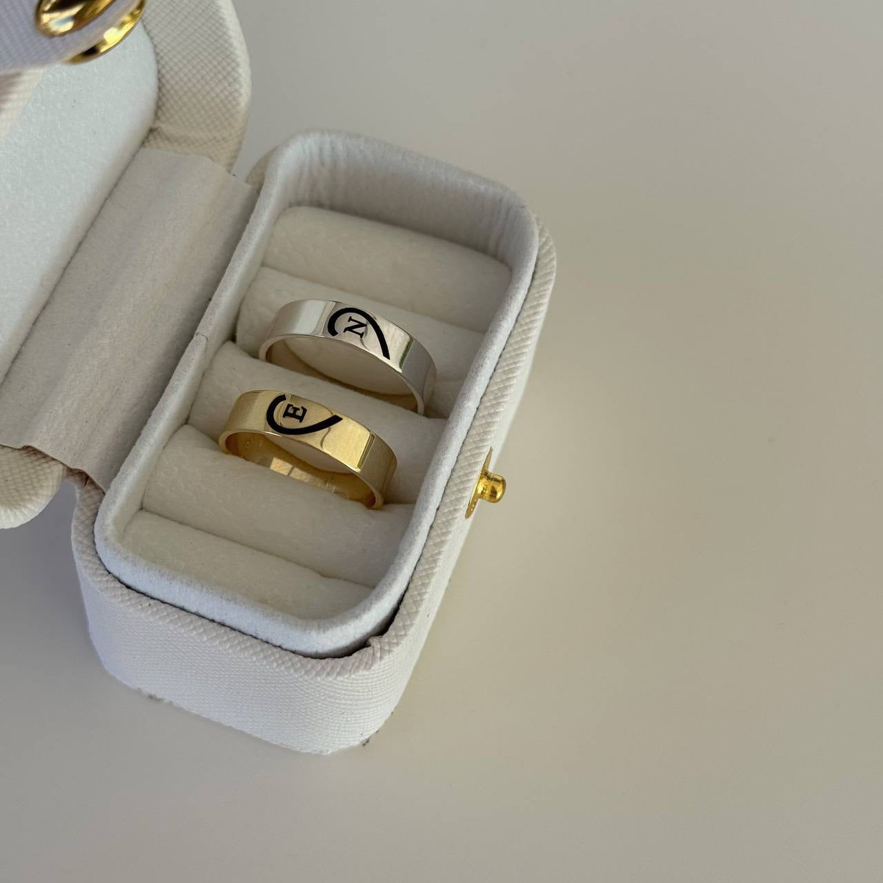 BUCHSTABEN HERZ PARTNER RINGE | 925 SILBER