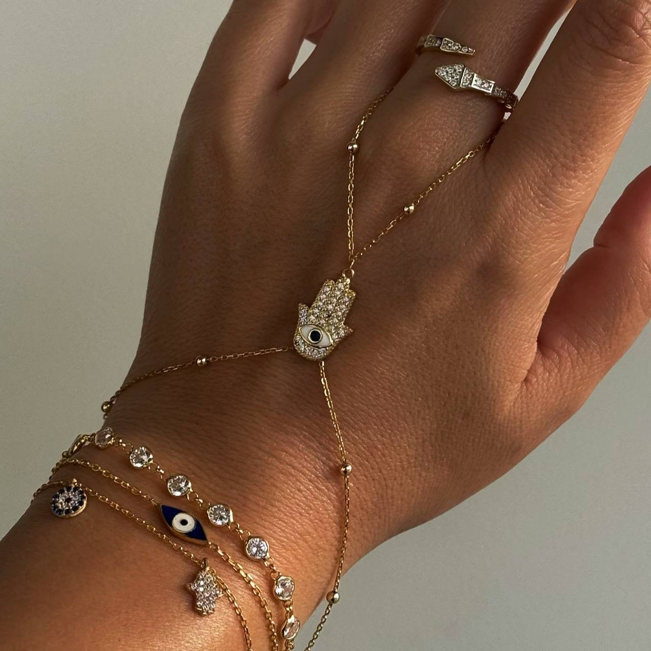 FATIMAS HAND BLUE ZICONIA HAND CHAIN - 925 SILVER