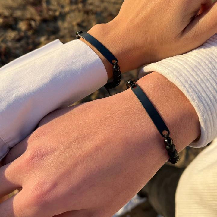 ID | PARTNERARMBAND MIT GRAVUR | PEARL BLACK | 925 SILBER ID | PARTNERARMBAND MIT GRAVUR | PEARL BLACK | 925 SILBER