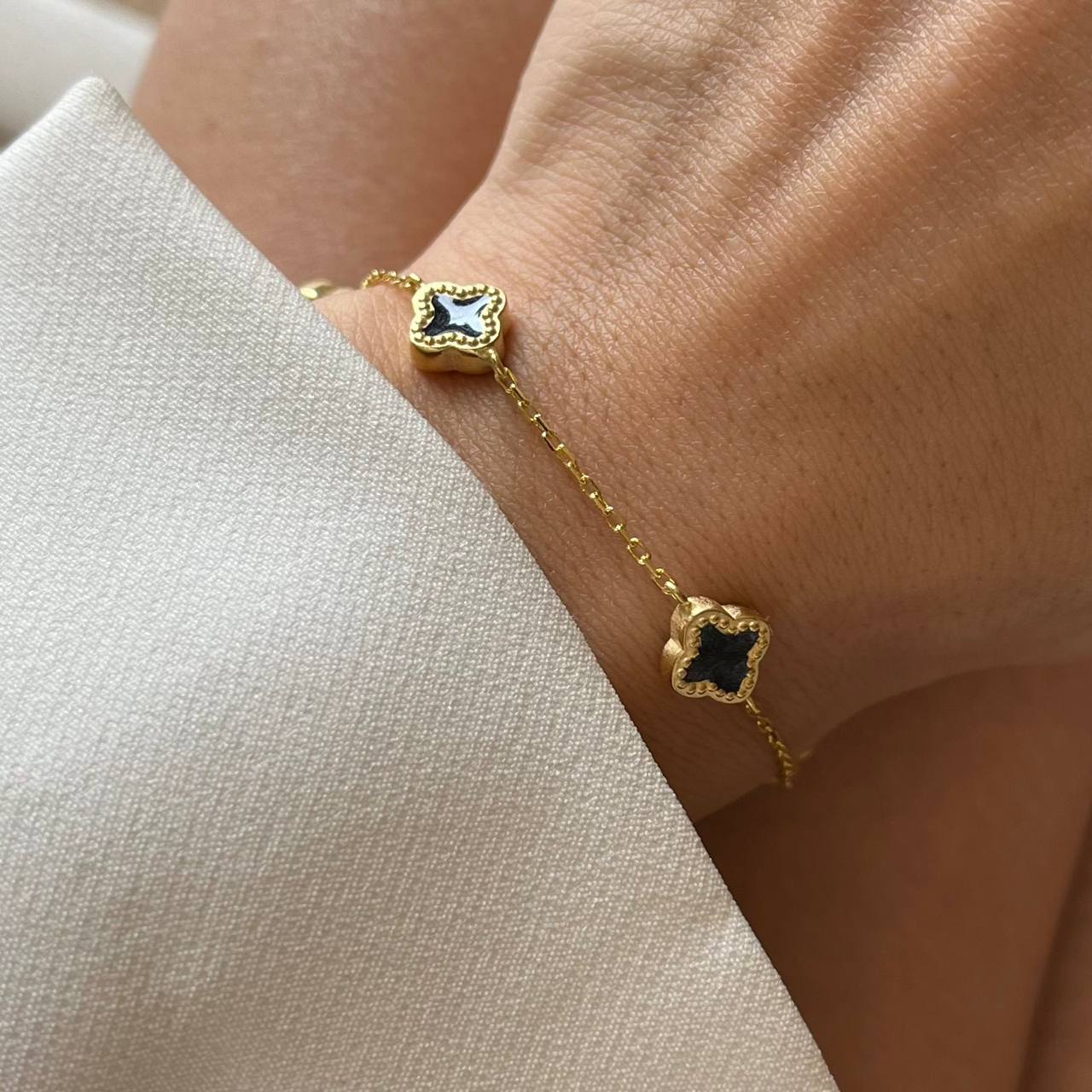 SCHWARZE KLEE ARMKETTE (8127181488430)