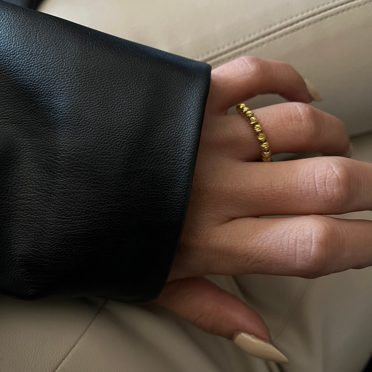 Theoris Ring (6985728229421)