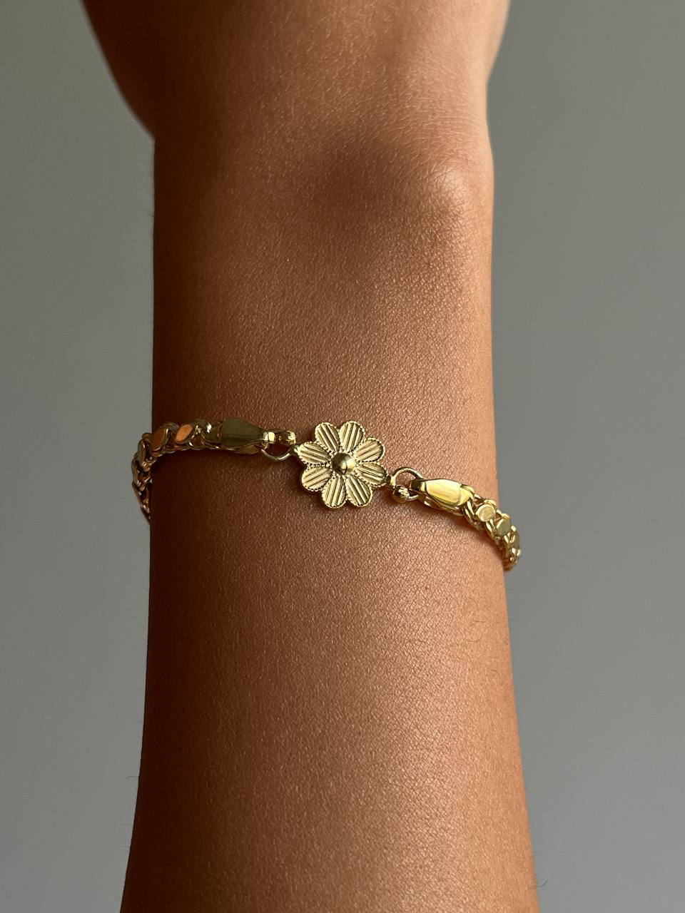 GERSTEN FLOWER BRACELET (8732327018839)