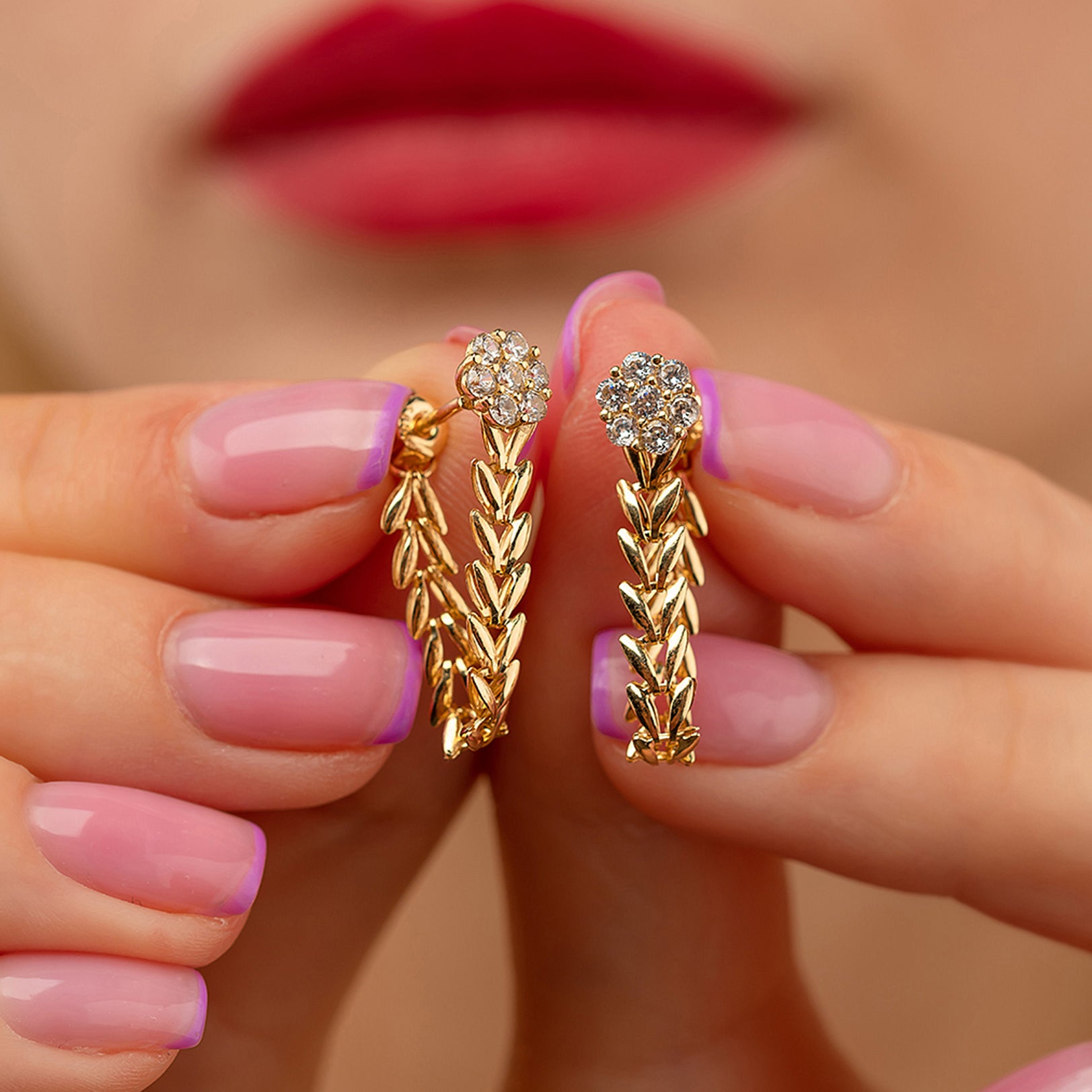 BLUMENDETAIL PARS OHRRINGE | 14K GOLD