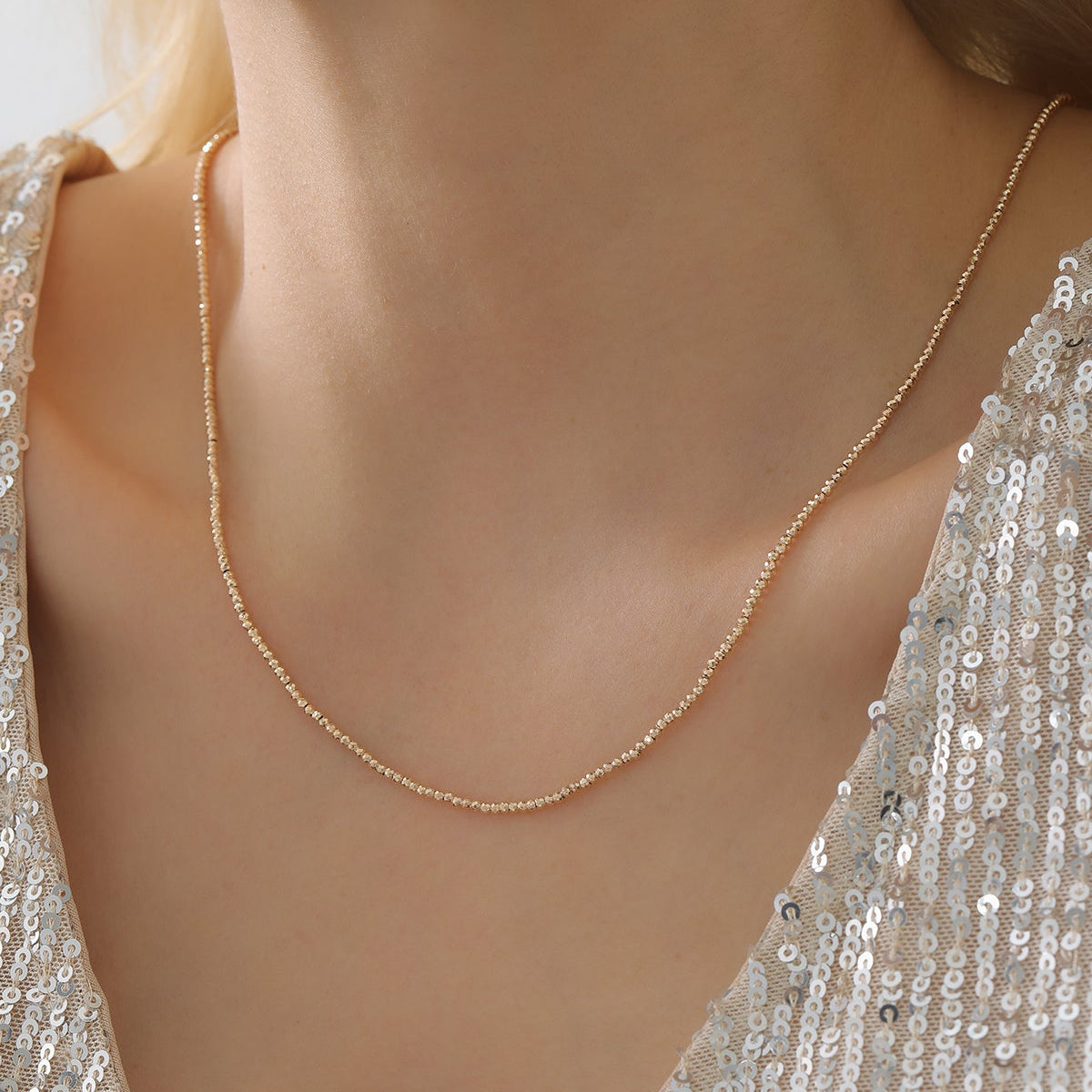 GLÄNZENDE MINI-DORICA-KUGELN IN REIHE HALSKETTE | 14K GOLD