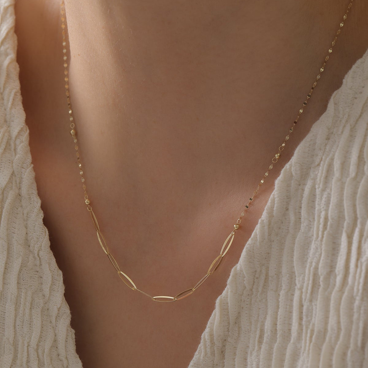 GLÄNZENDE SPIEGELKETTE MIT TROPFEN- UND PAPERCLIP-ELEMENTEN HALSKETTE | 14K GOLD