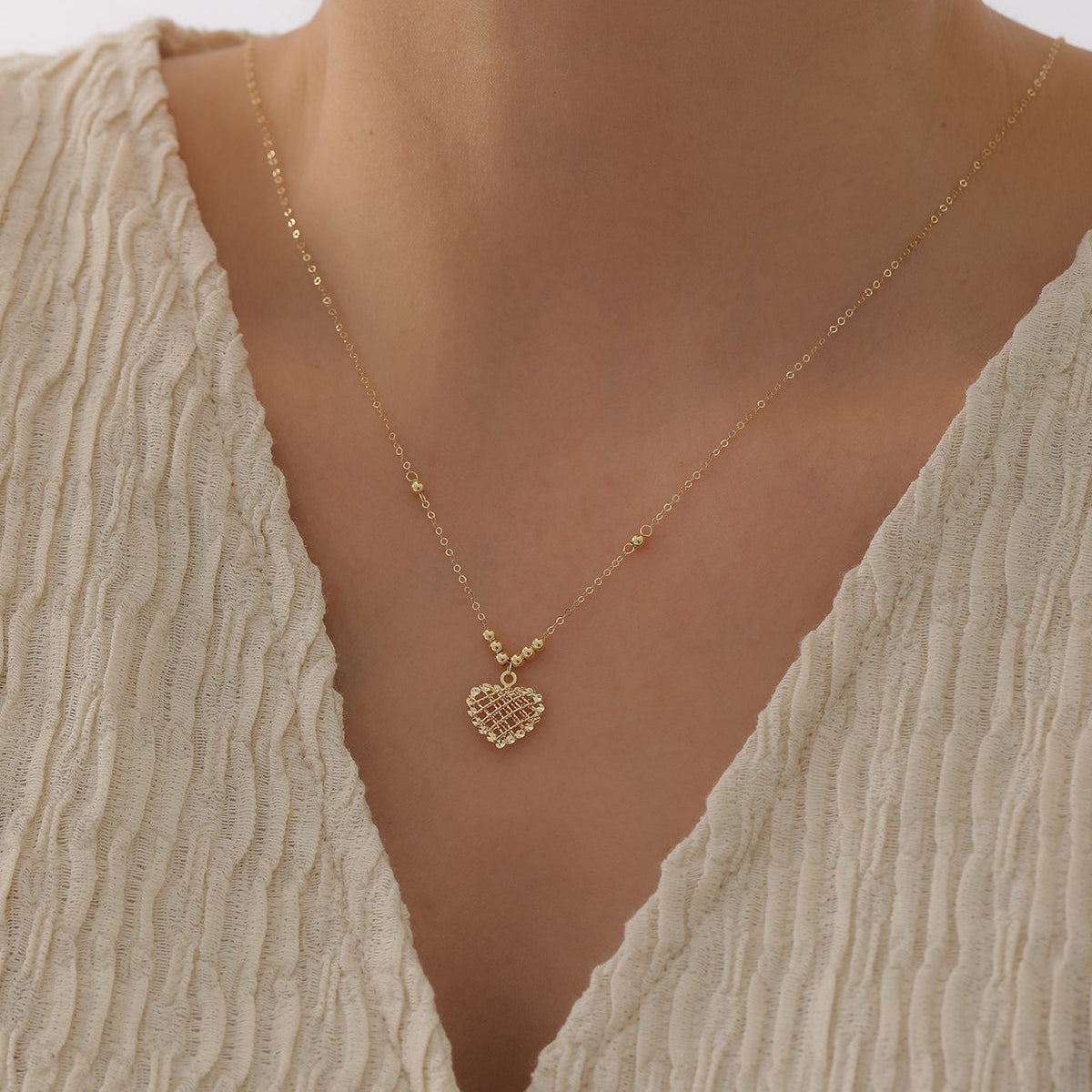 GLÄNZENDES DREIDIMENSIONALES HERZ HALSKETTE | 14K GOLD