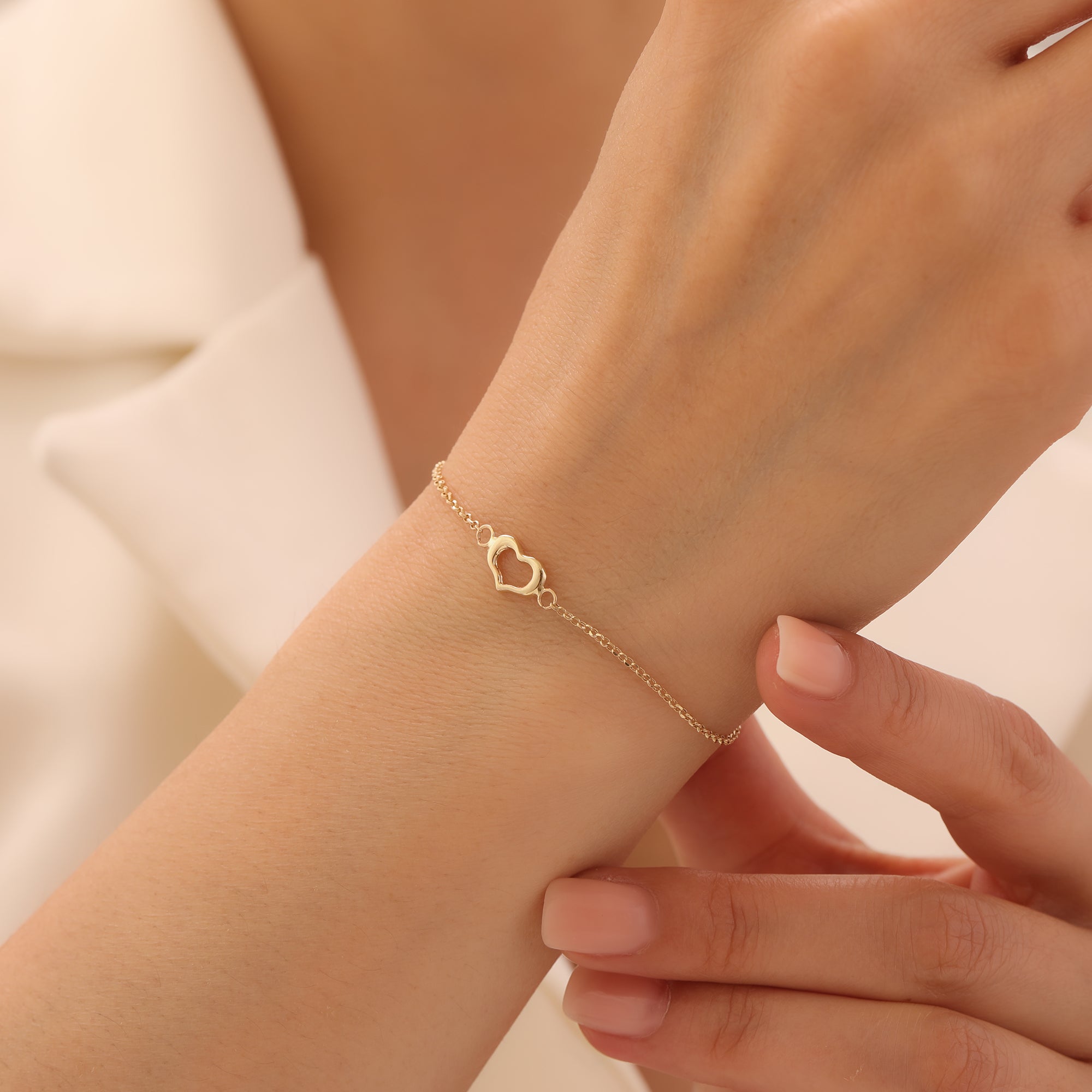 MINIMALISTISCHES HERZ ARMKETTE | 14K GOLD