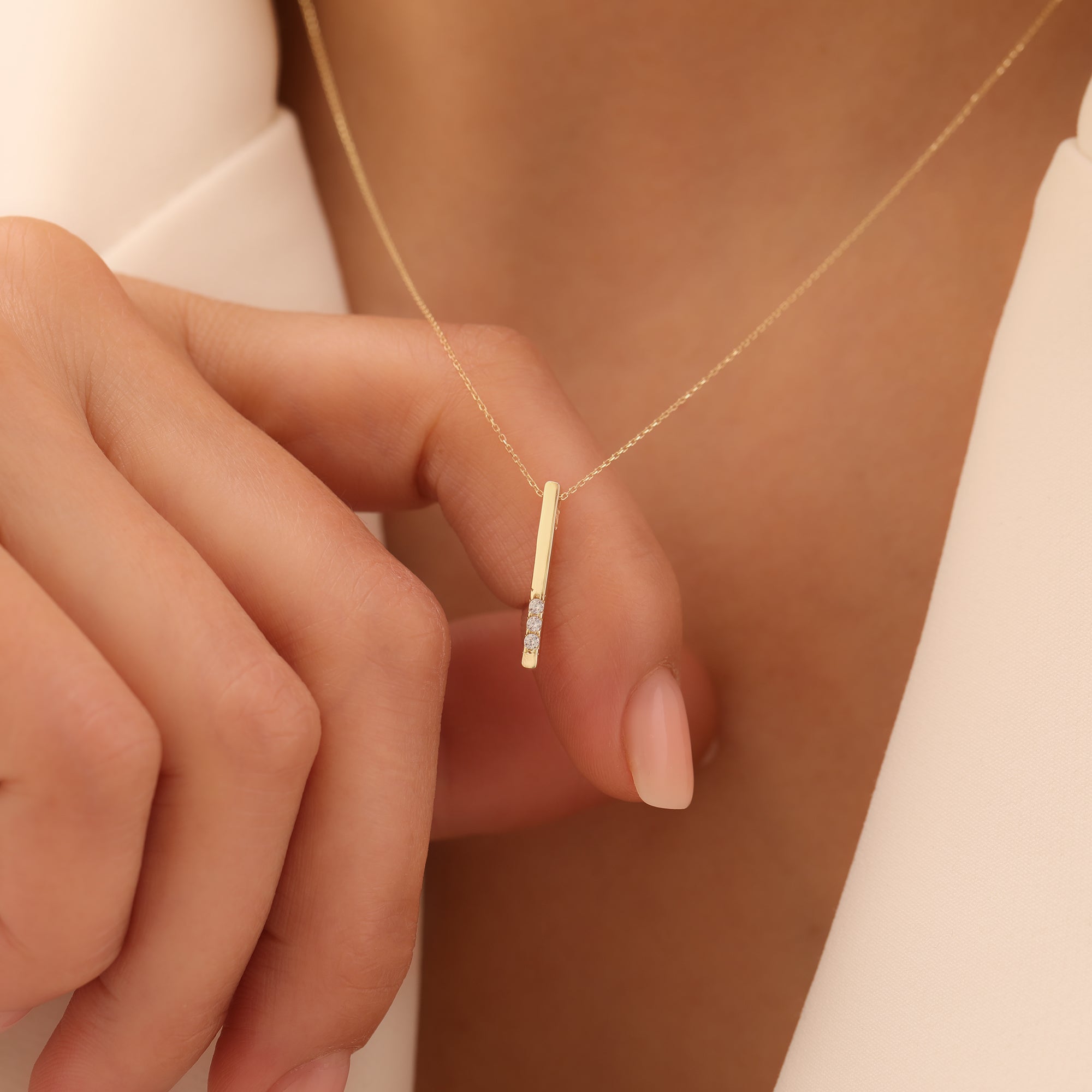 DREI-STEINE ELEGANTE FEINE LINIE HALSKETTE | 14K GOLD