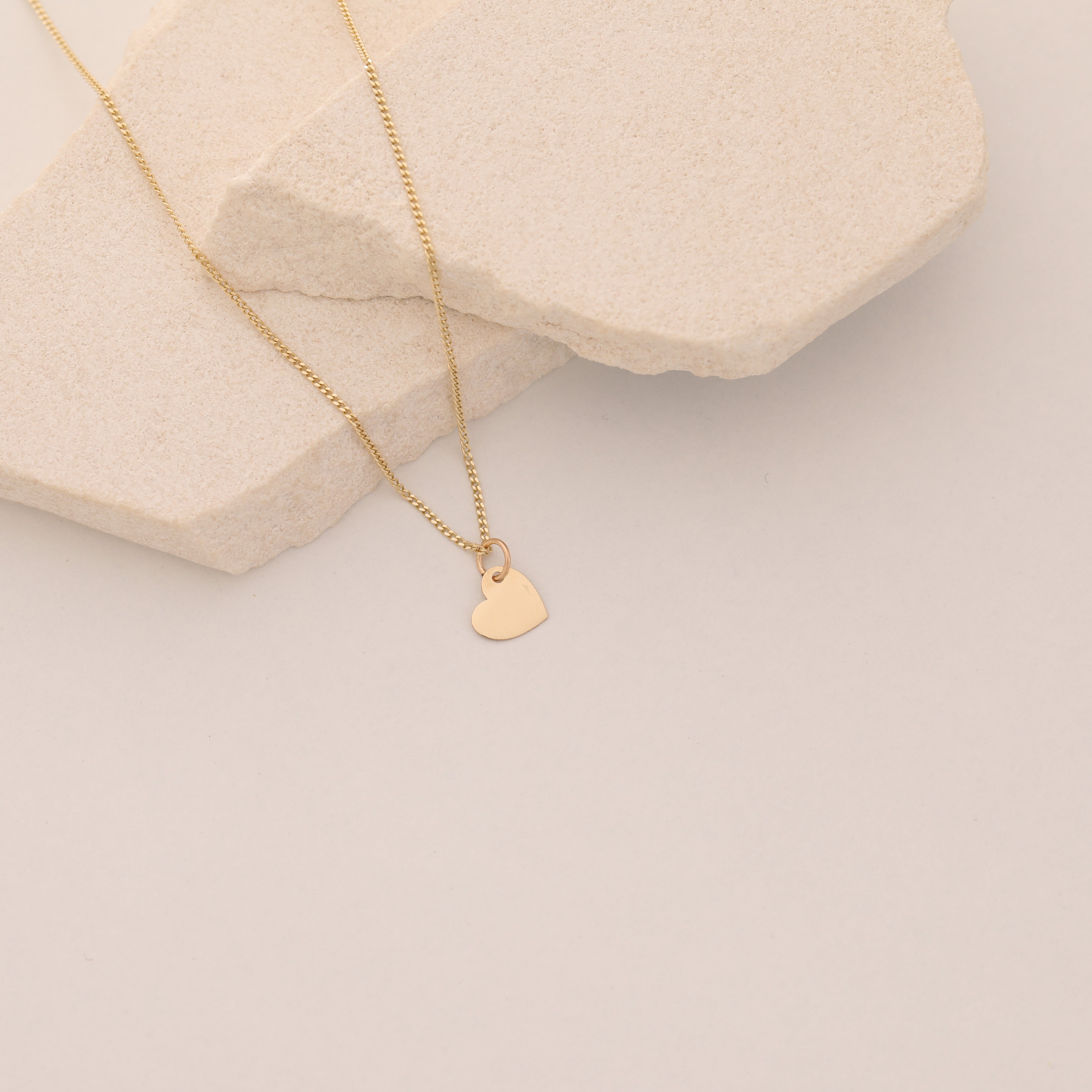 MINIMALE KETTE MIT HERZDETAIL HALSKETTE | 14K GOLD