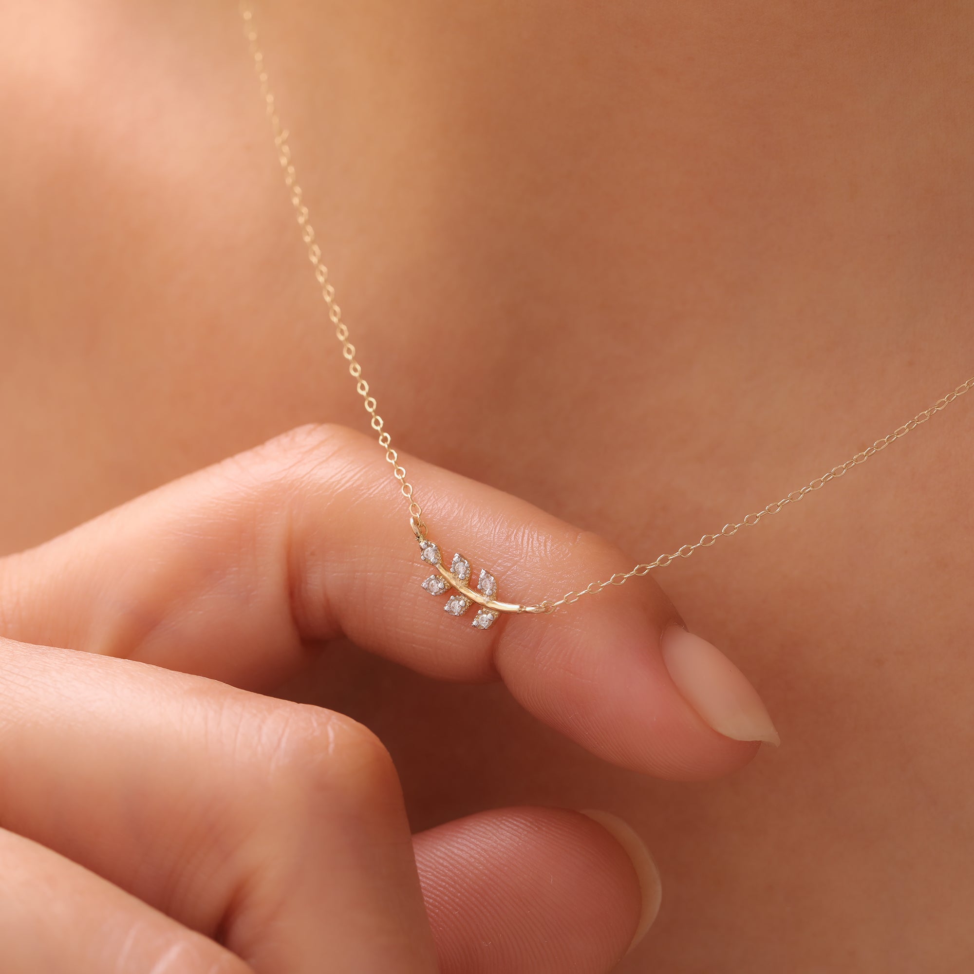 ZIRKONIA UND OLIVENZWEIG| 14K GOLD
