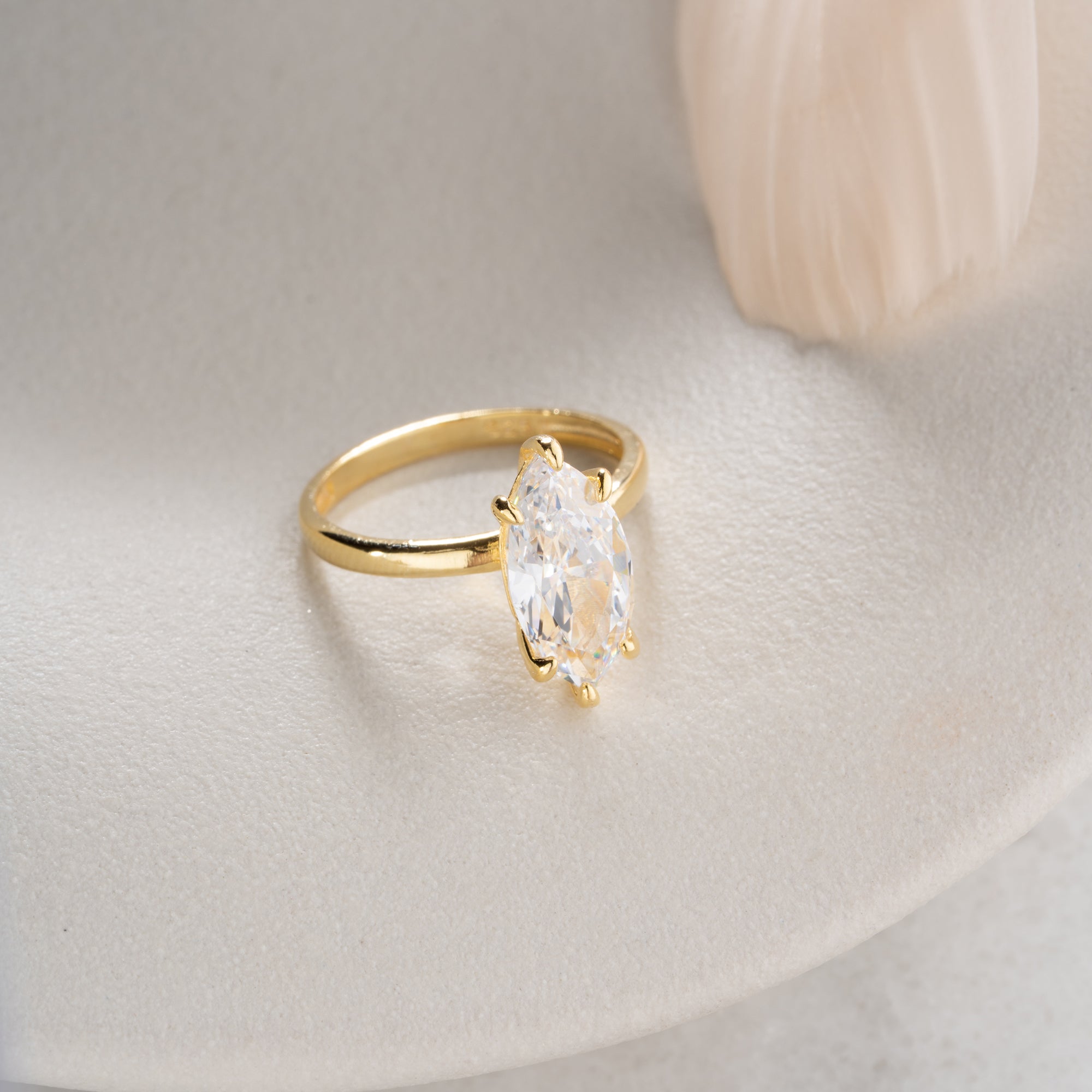 MARQUISE-STEIN RING | 925 SILBER