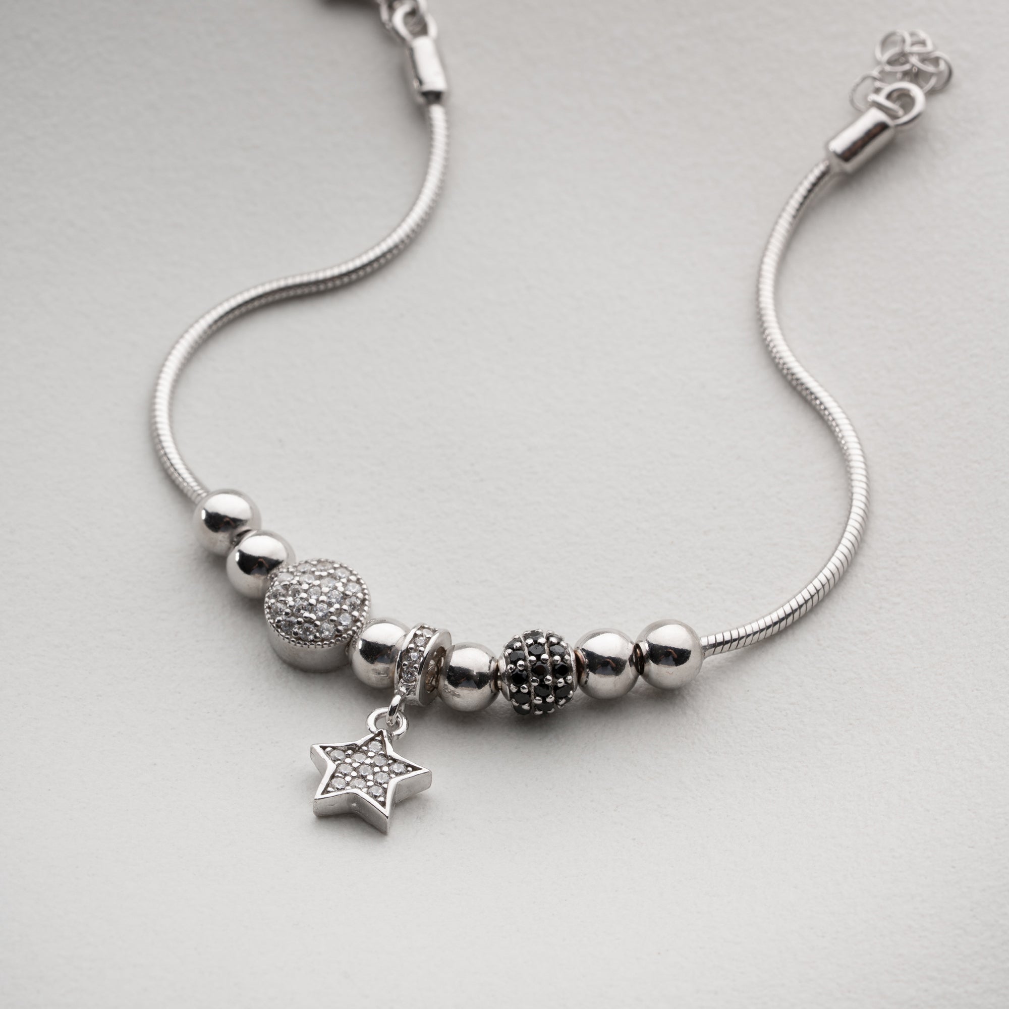CHARM MIT STERN-ANHÄNGER ARMKETTE | 925 SILBER