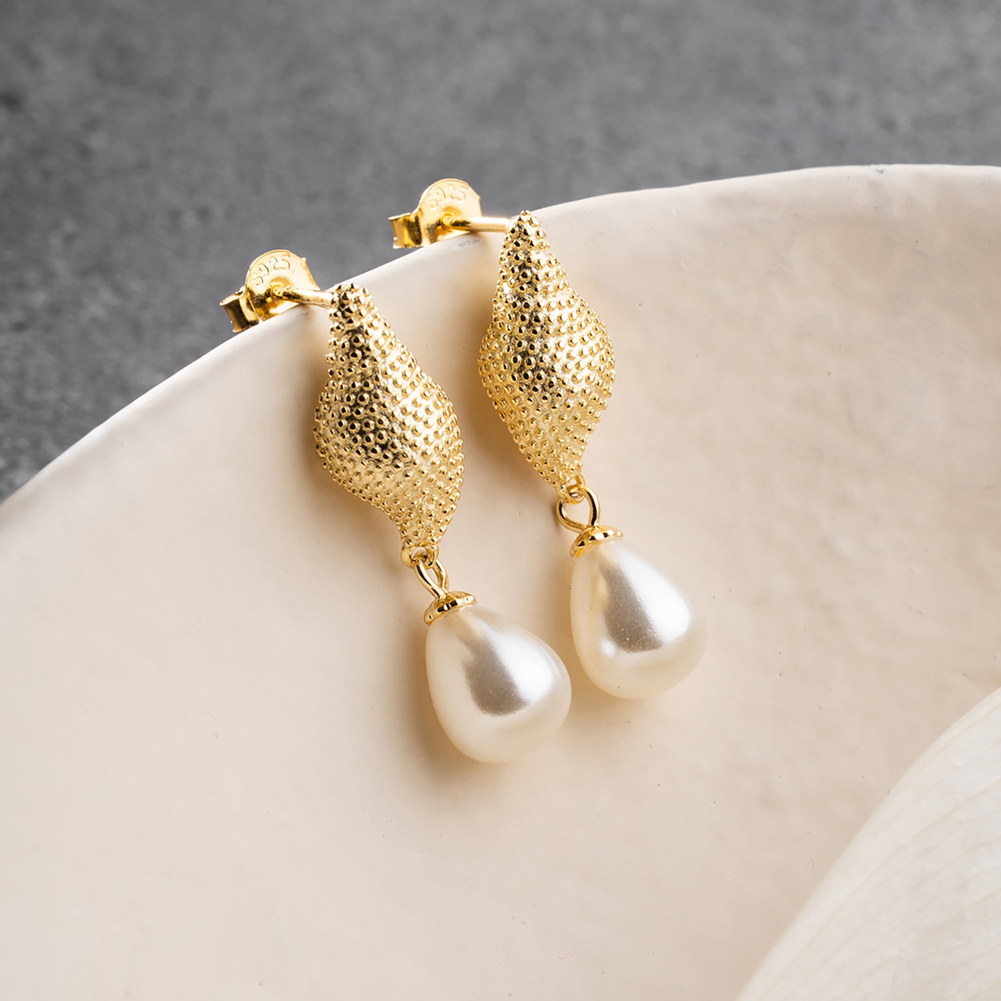 RUTA PEARL EARRINGS | 925 SILVER