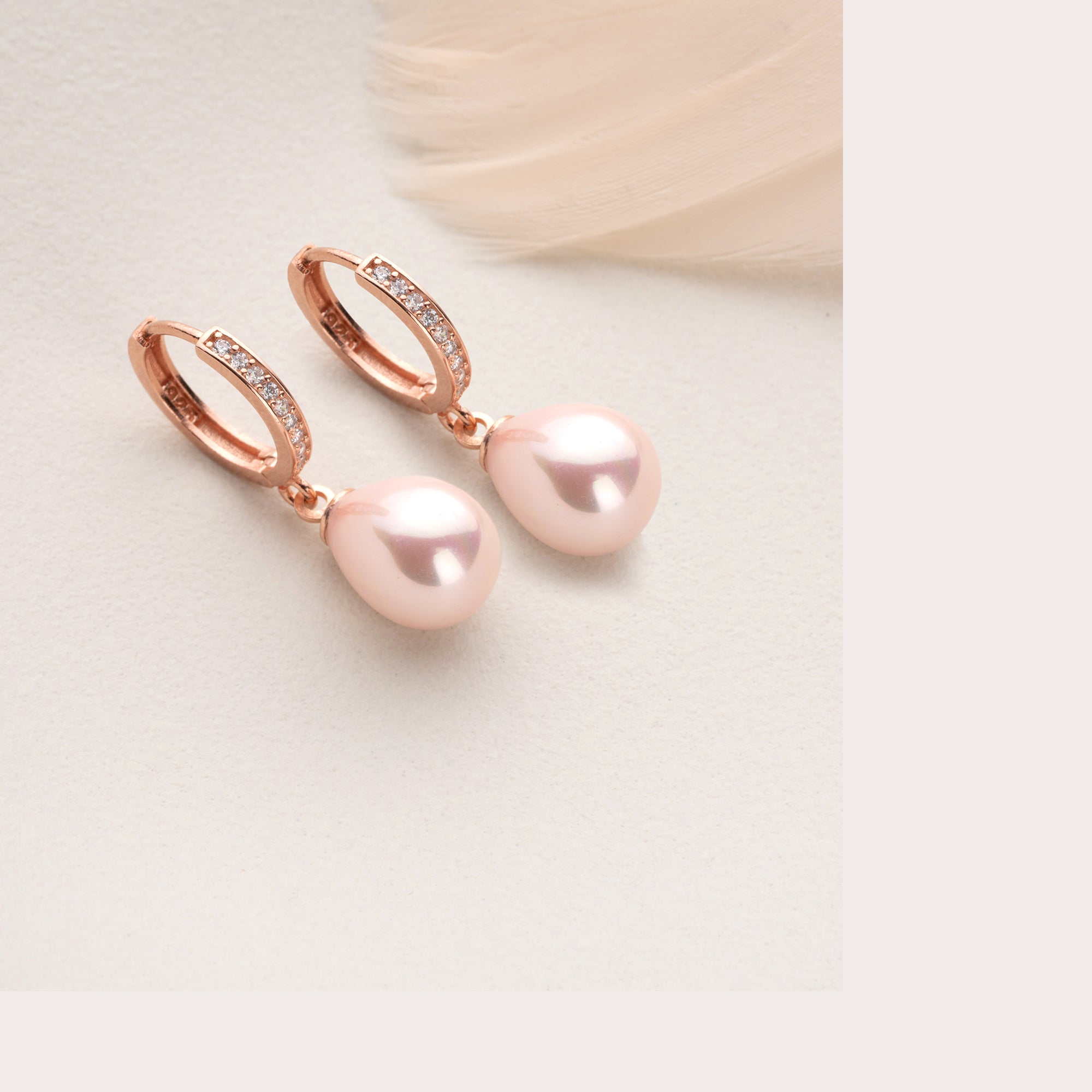 CREOLEN MIT ROSA PERLEN-TROPFEN OHRRINGE | 925 SILBER
