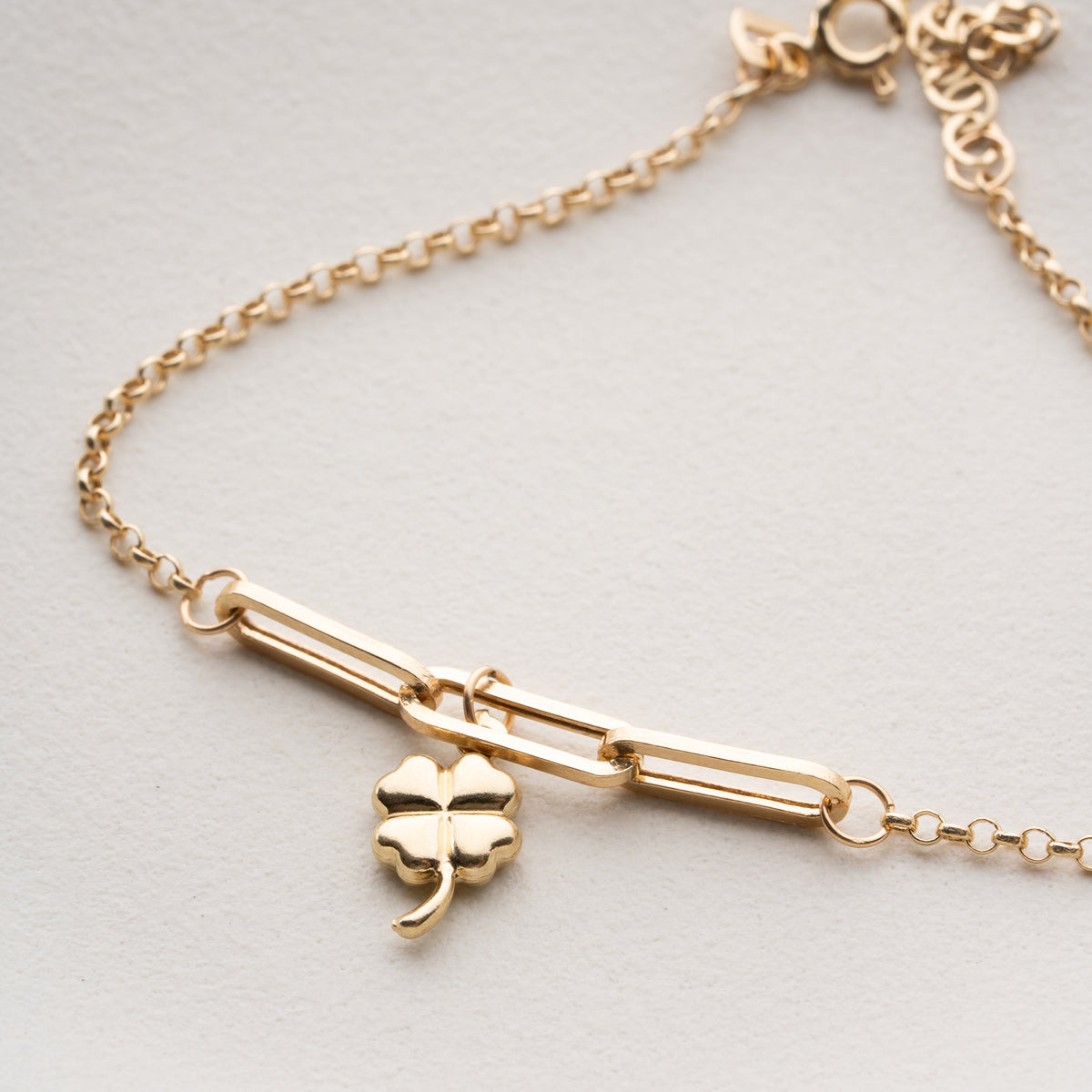 KLAMMER-KLEEBLATT-ARMBAND