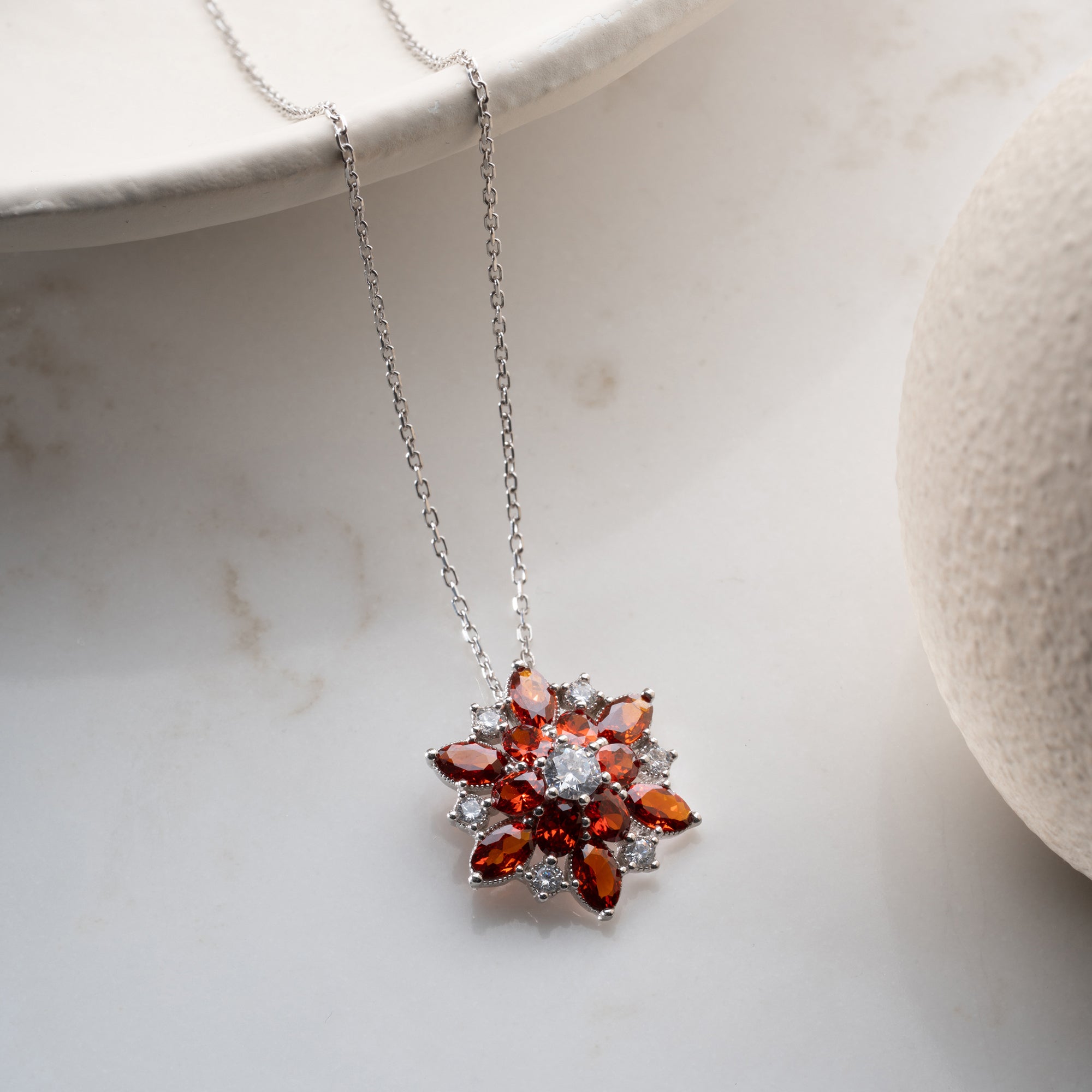 ROTE LOTUS HALSKETTE| 925 SILBER