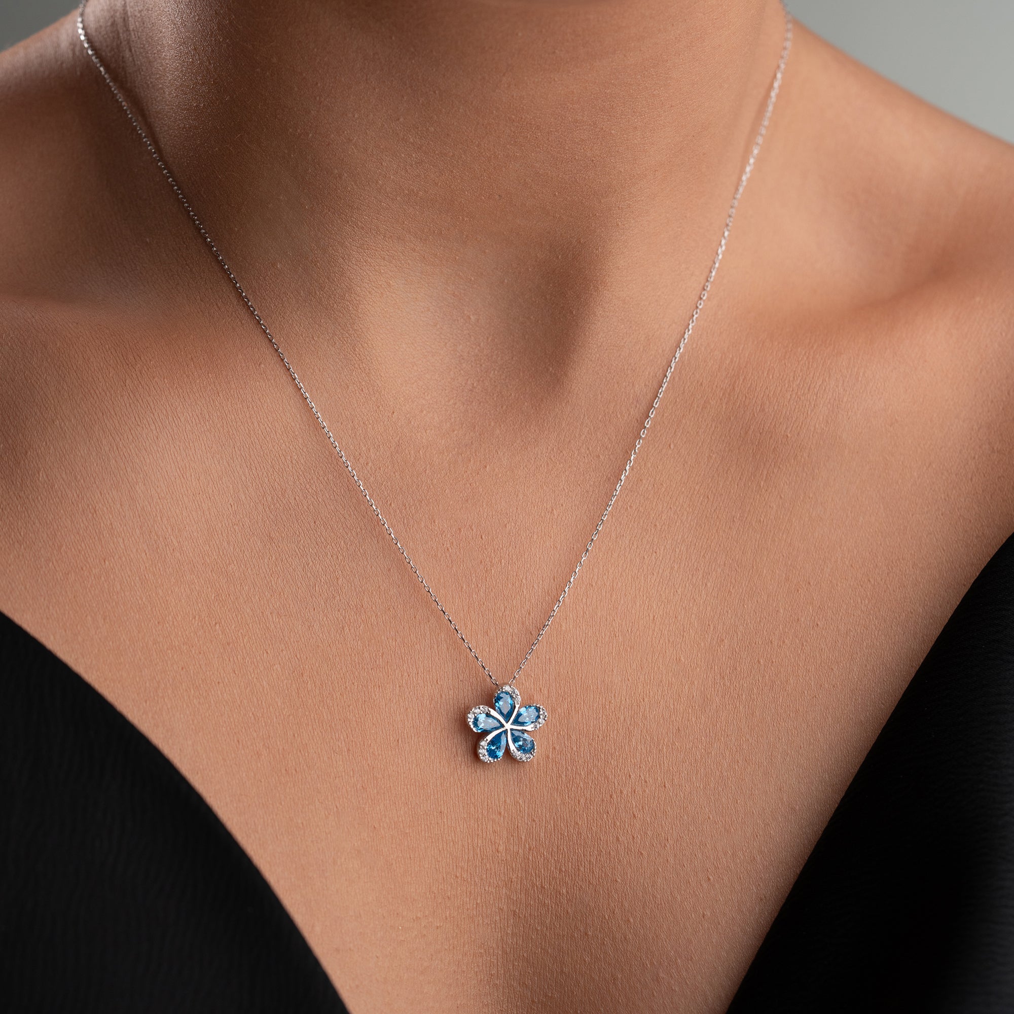 BLUME MIT BLAUEM STEIN HALSKETTE | 925 SILBER