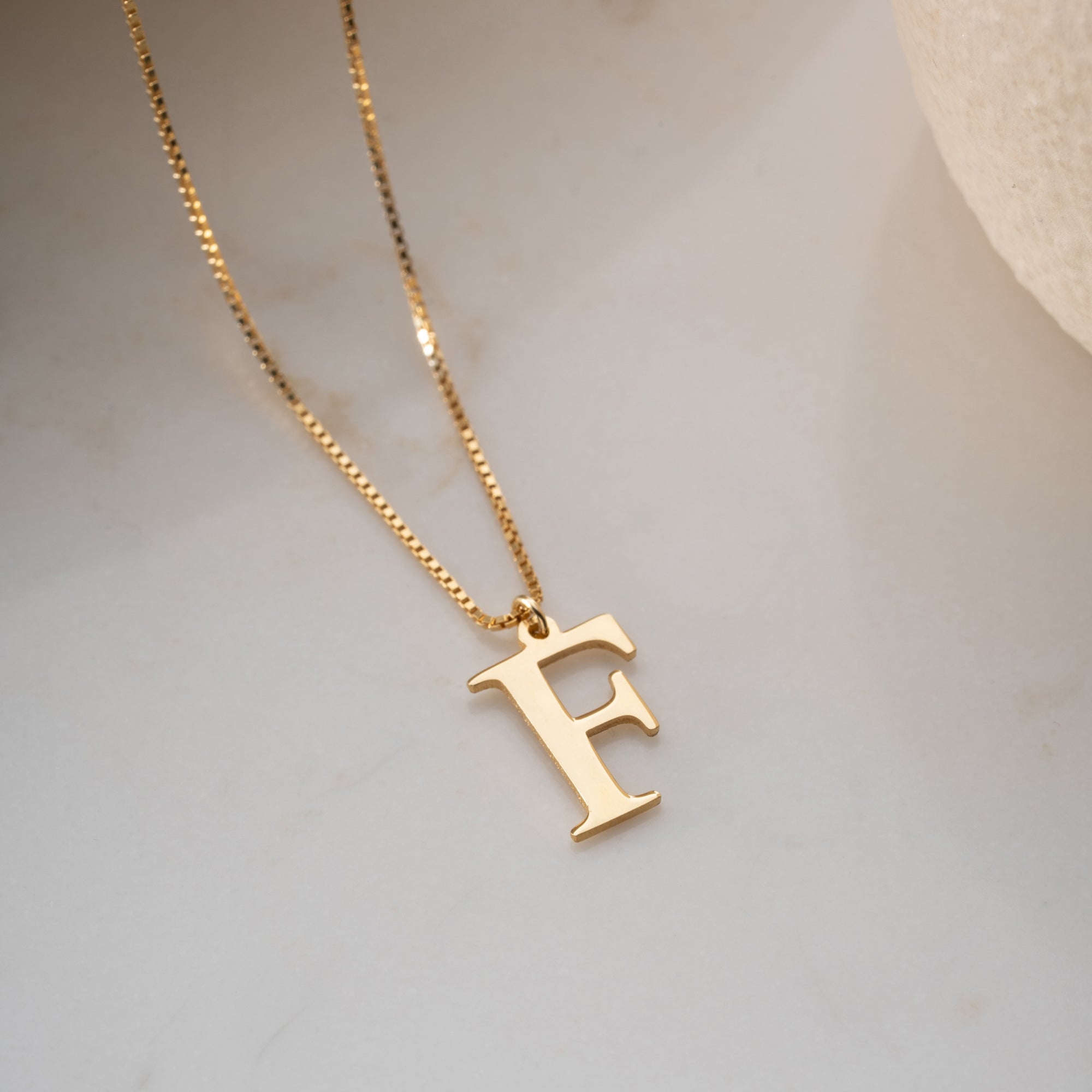 ELEGANTE BUCHSTABEN HALSKETTE | 925 SILBER